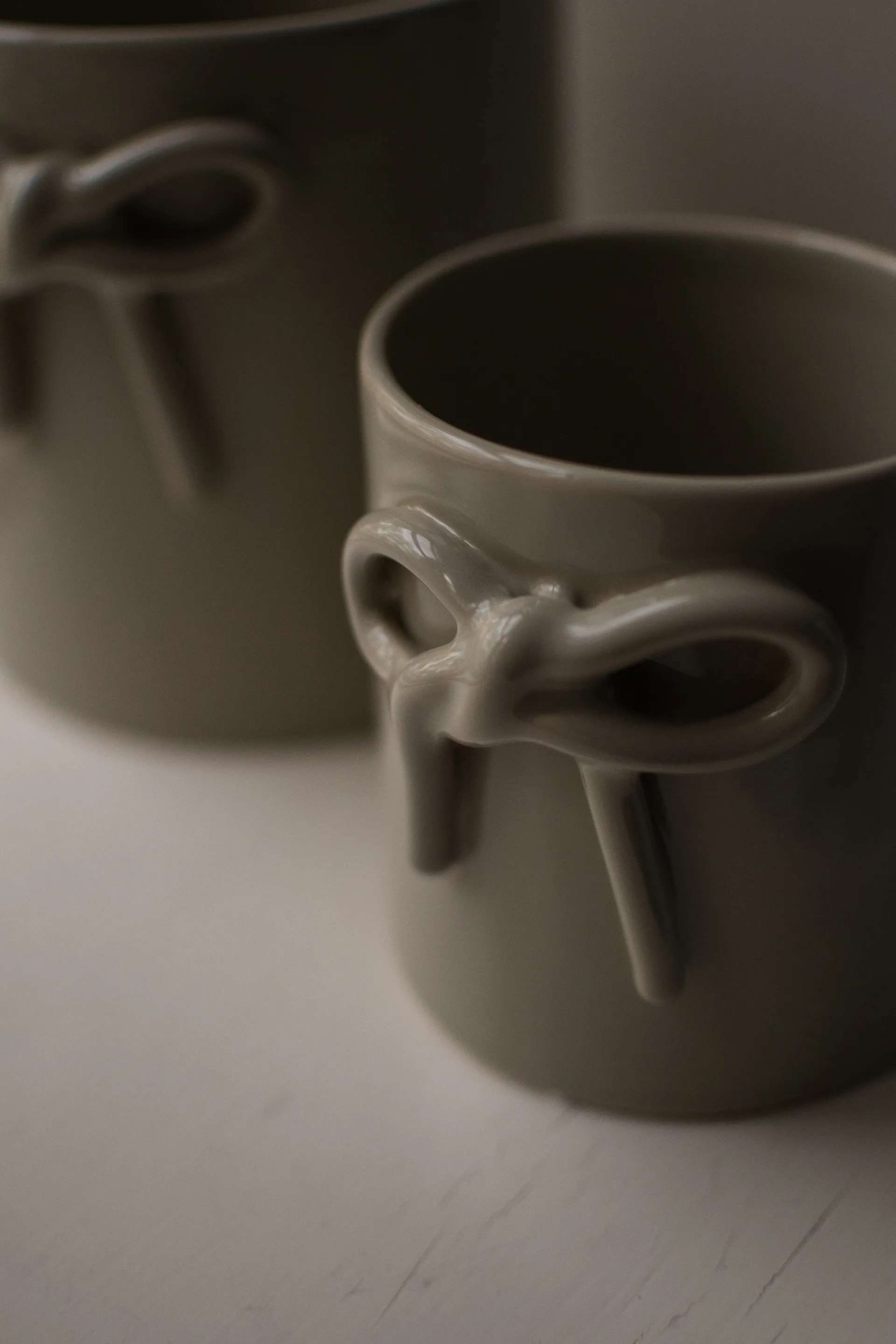 Maceta Bow Ø14 cm, Shiny mole DBKD