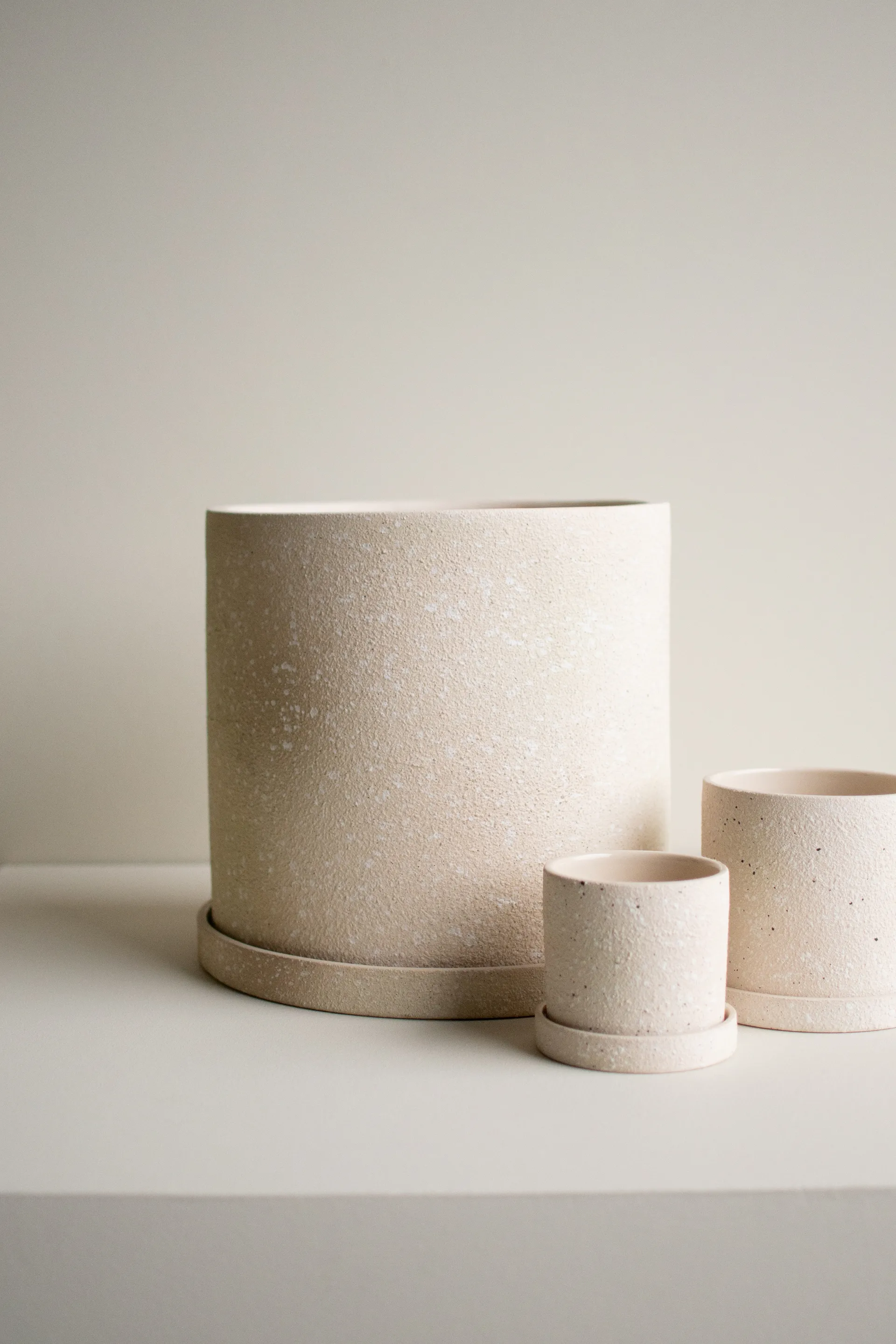 Maceta con base Grow Ø30 cm, Creme structure DBKD