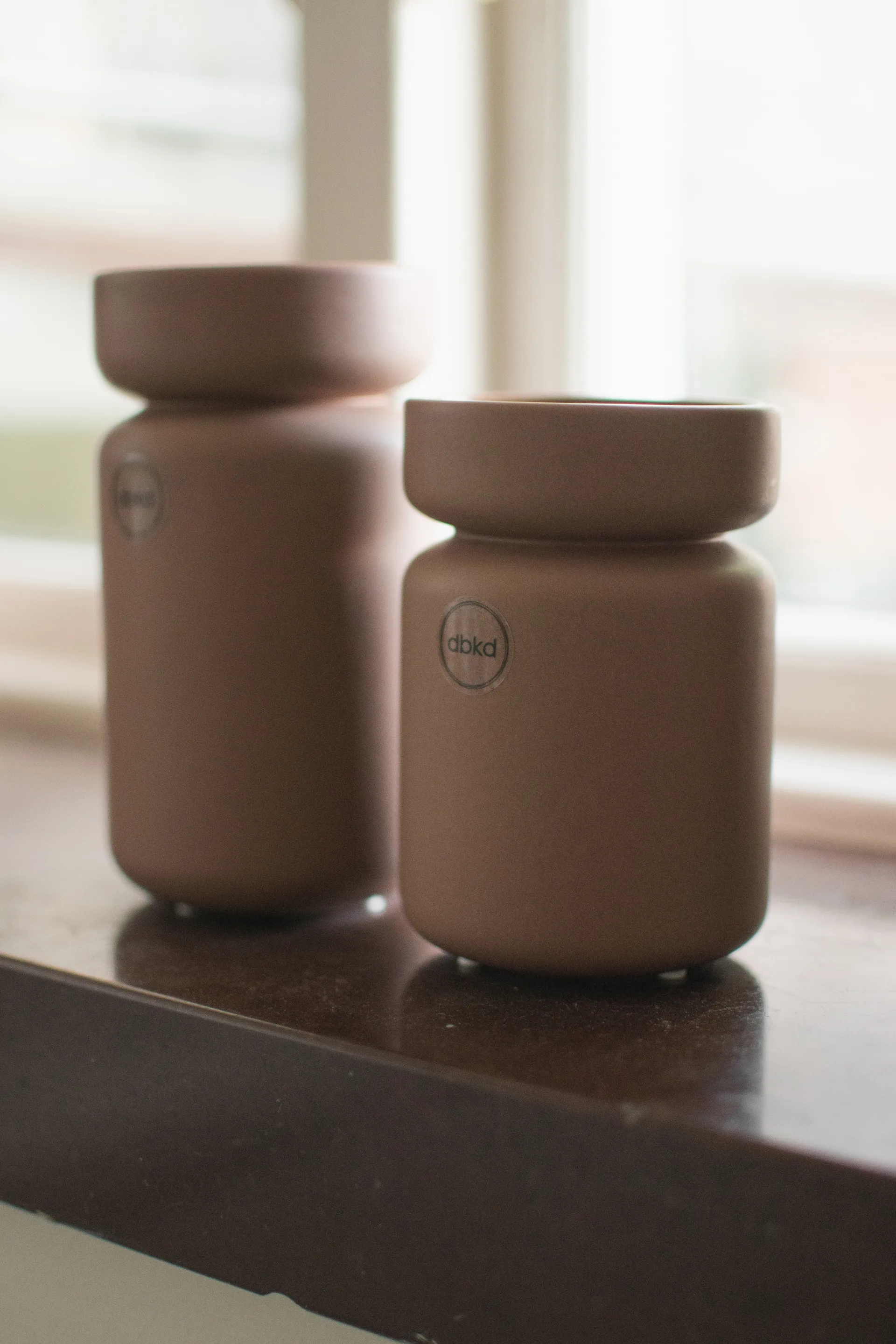 Maceta Neck, Nougat, Ø8x12 cm DBKD