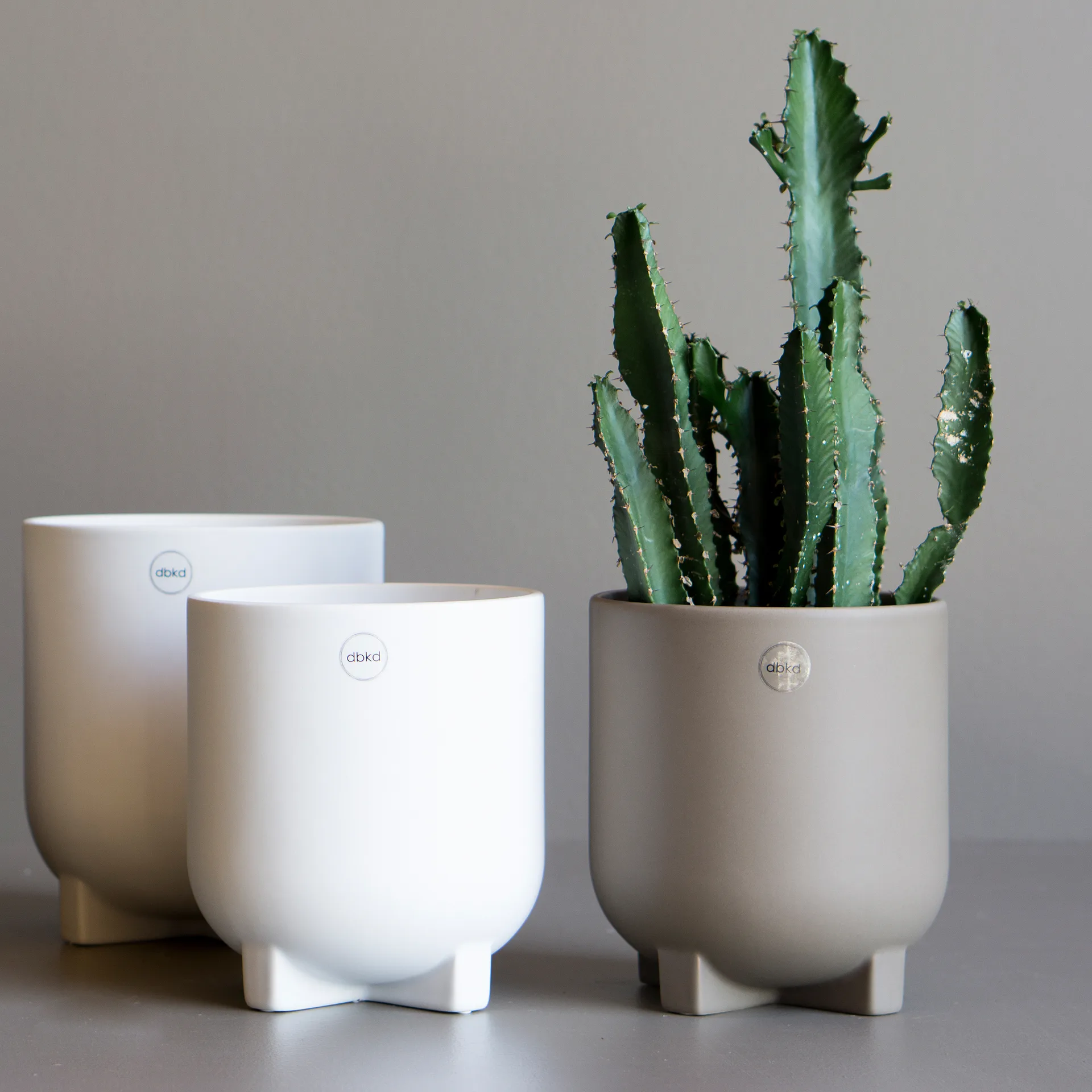 Maceta Plus Ø14 cm, Dust DBKD