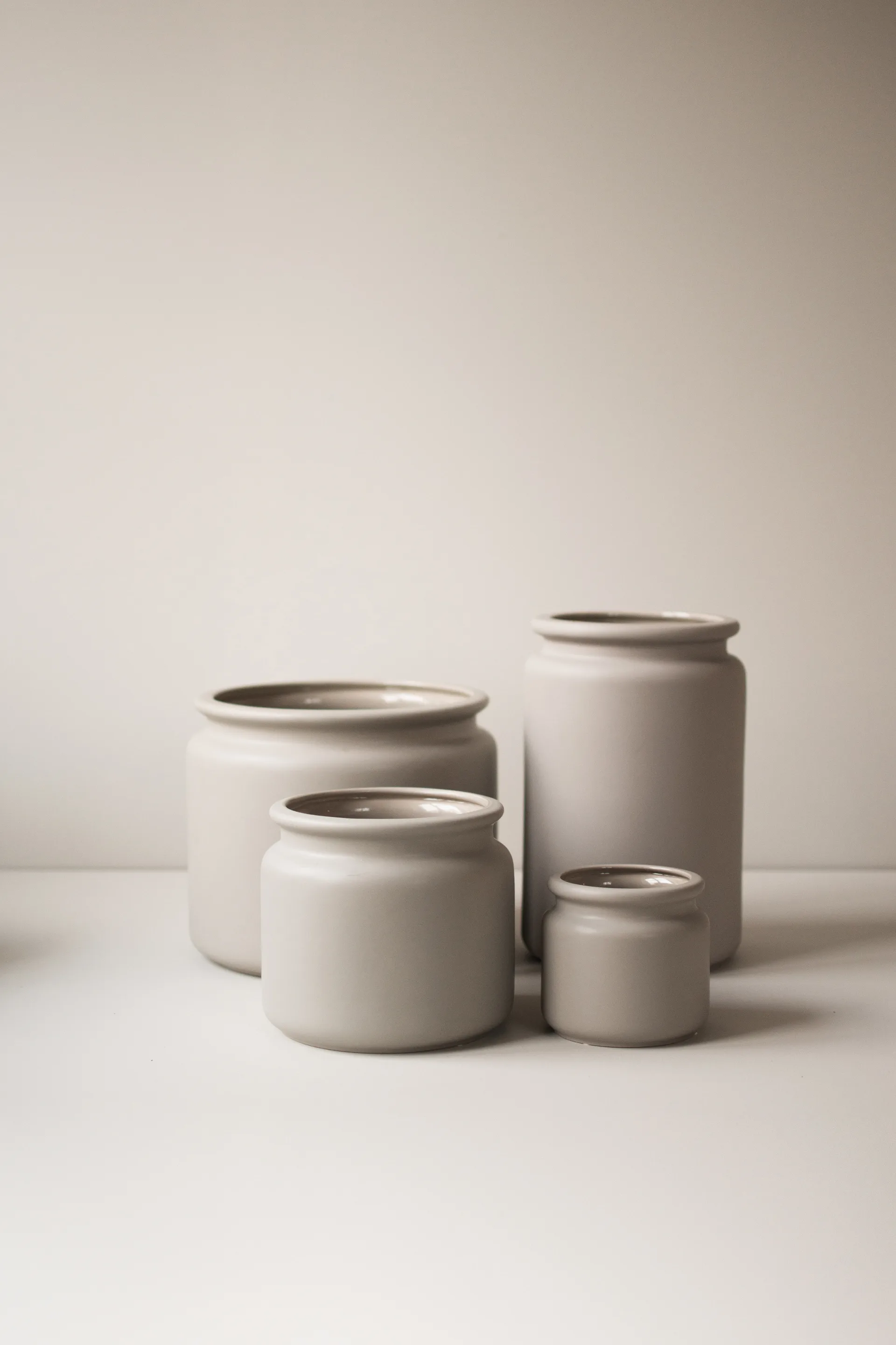 Maceta Pure mole (gris), mediana, Ø 23 cm DBKD