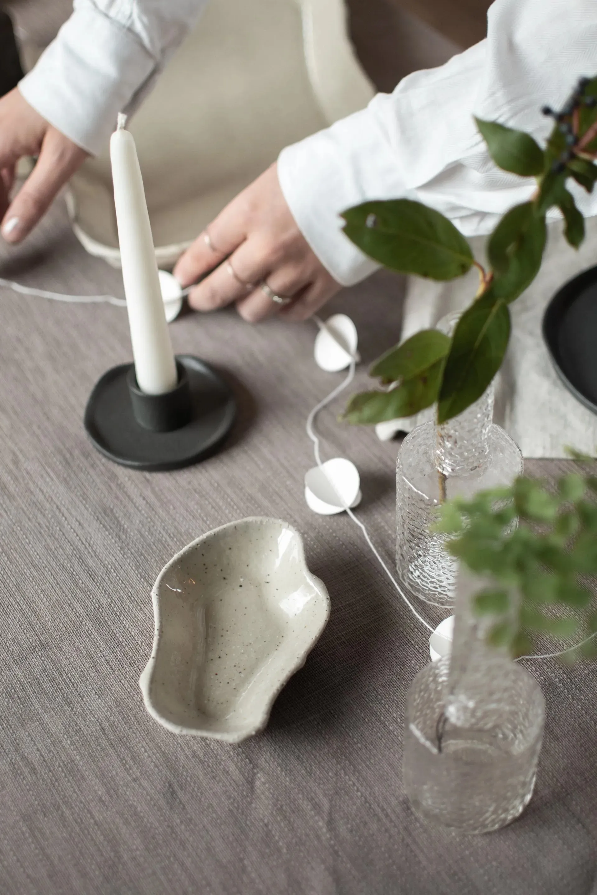 Plato Flow small 9x14 cm, Sand DBKD