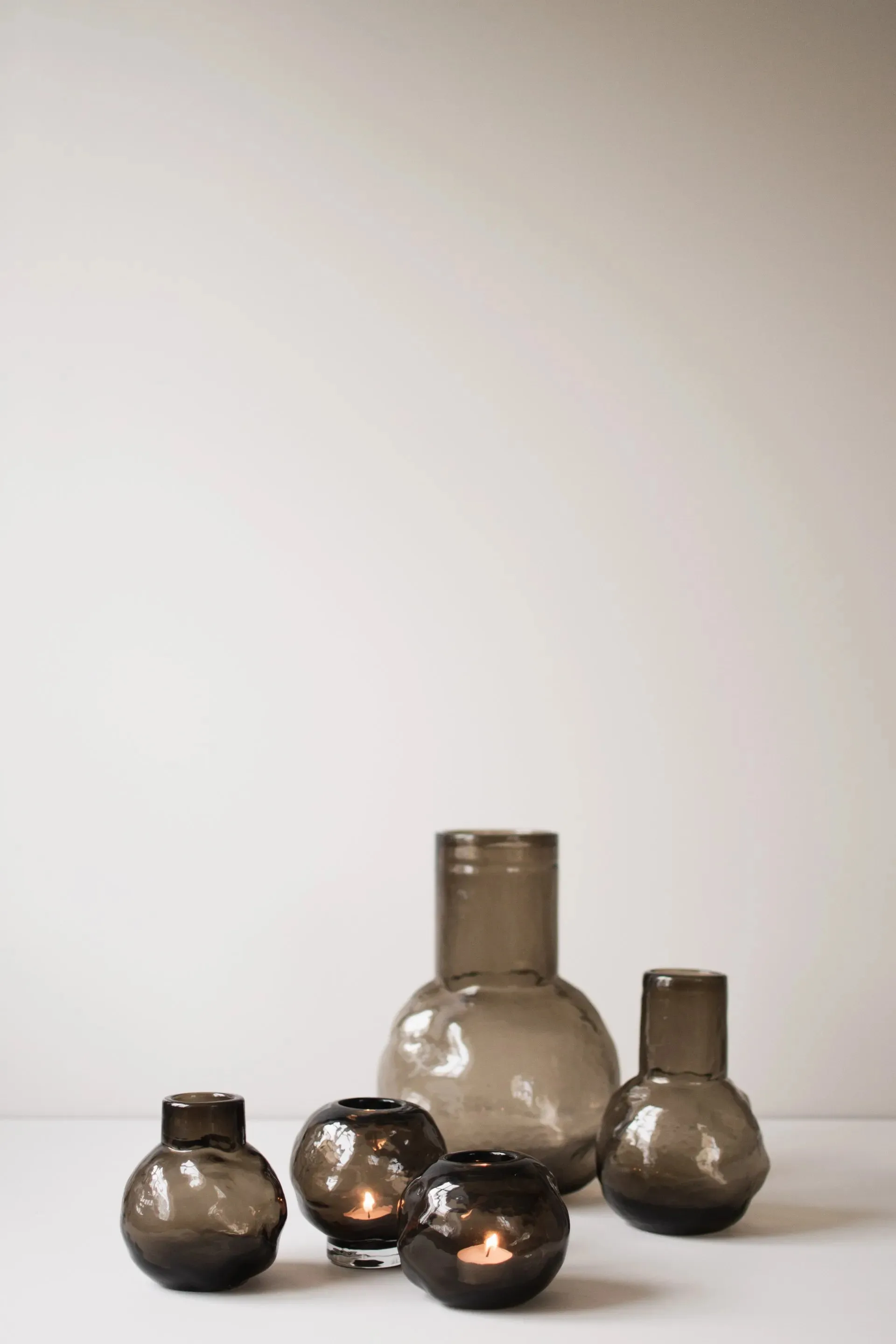 Portavelas con pie Bunch mini Ø12 cm, Brown DBKD