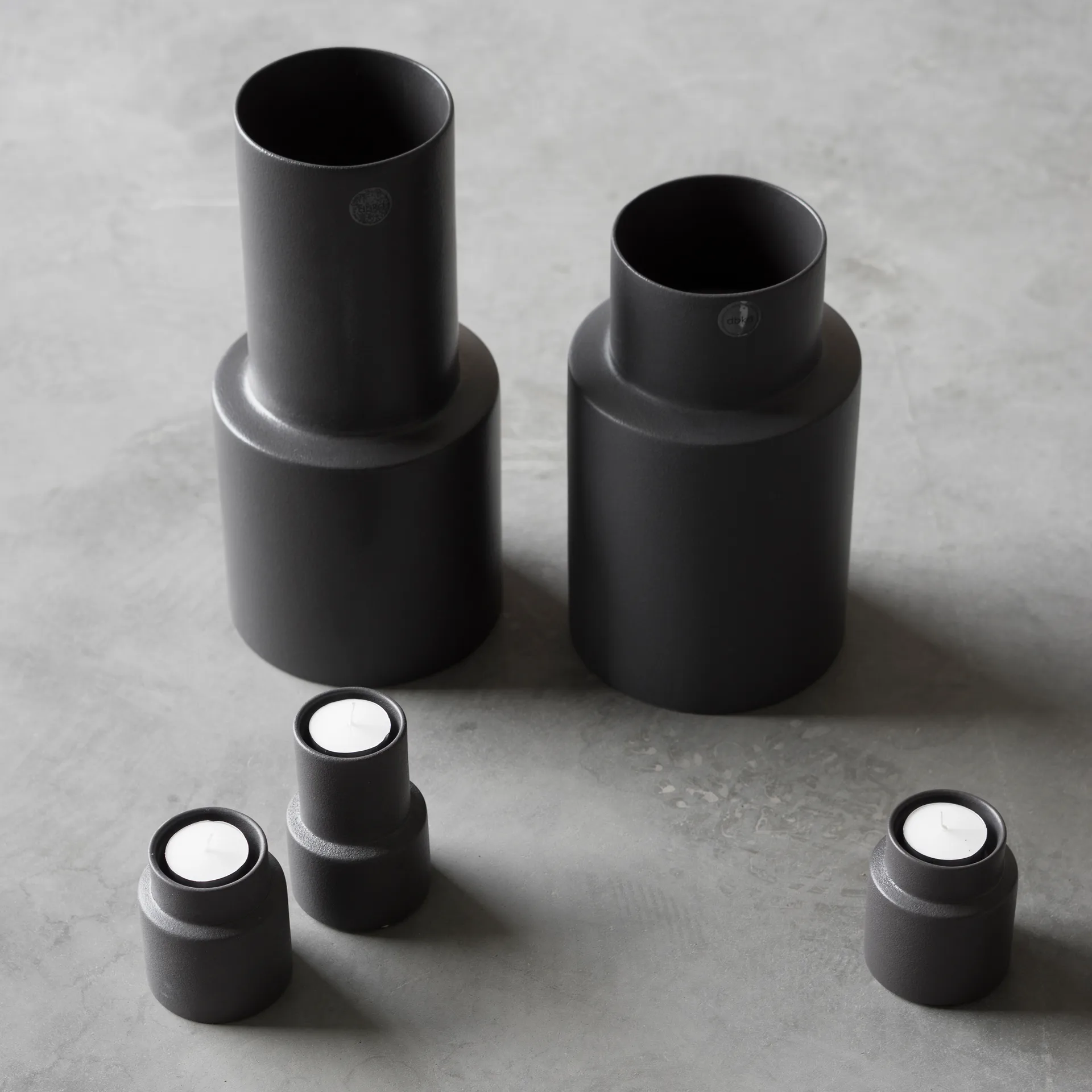 Portavelas Oblong small, Iron DBKD