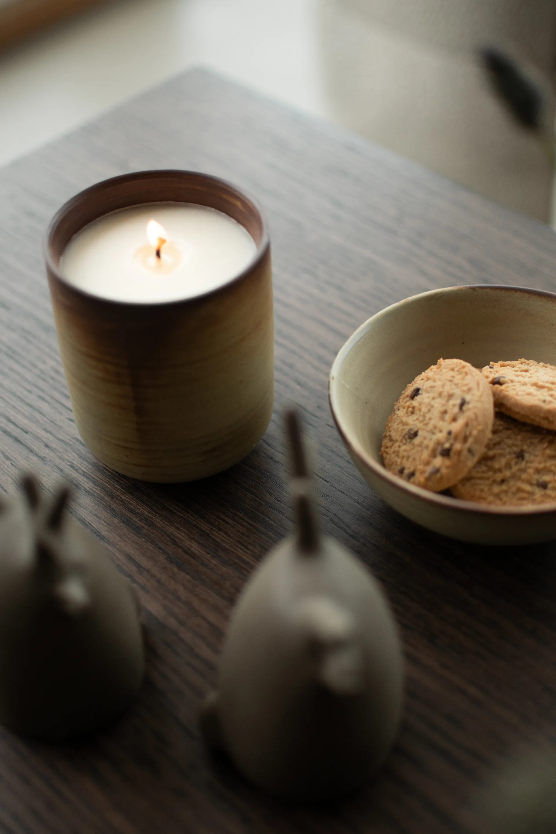 Vela aromática Burn 60 h, Crema-marrón DBKD