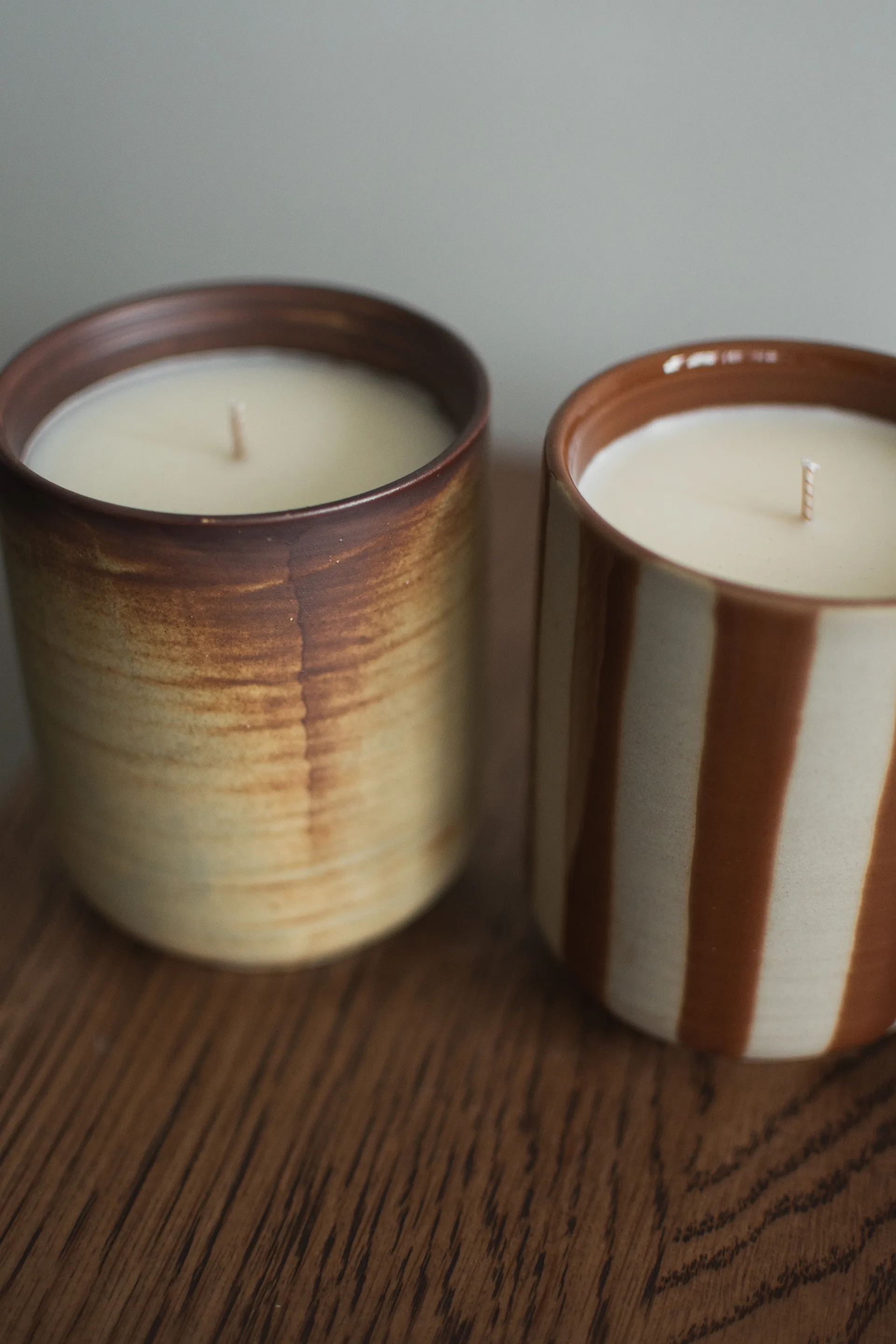 Vela aromática Burn 60 h, Crema-marrón DBKD