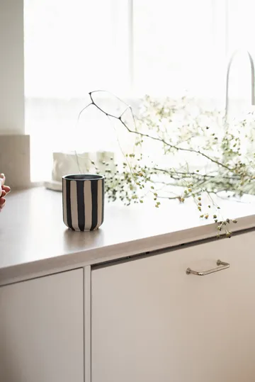 Vela aromática Burn 60 h - Stripe black - DBKD