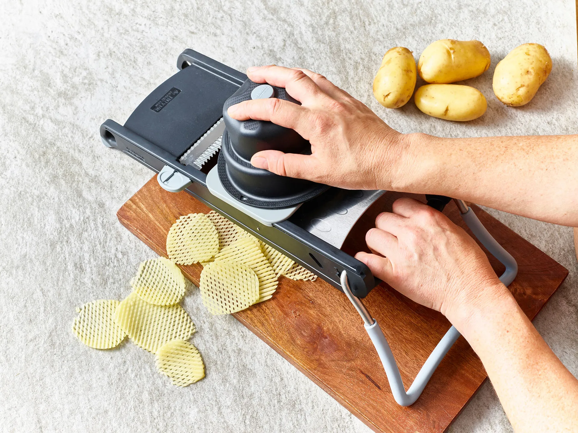 Cortador de verduras De Buyer Swing Plus, negro De Buyer