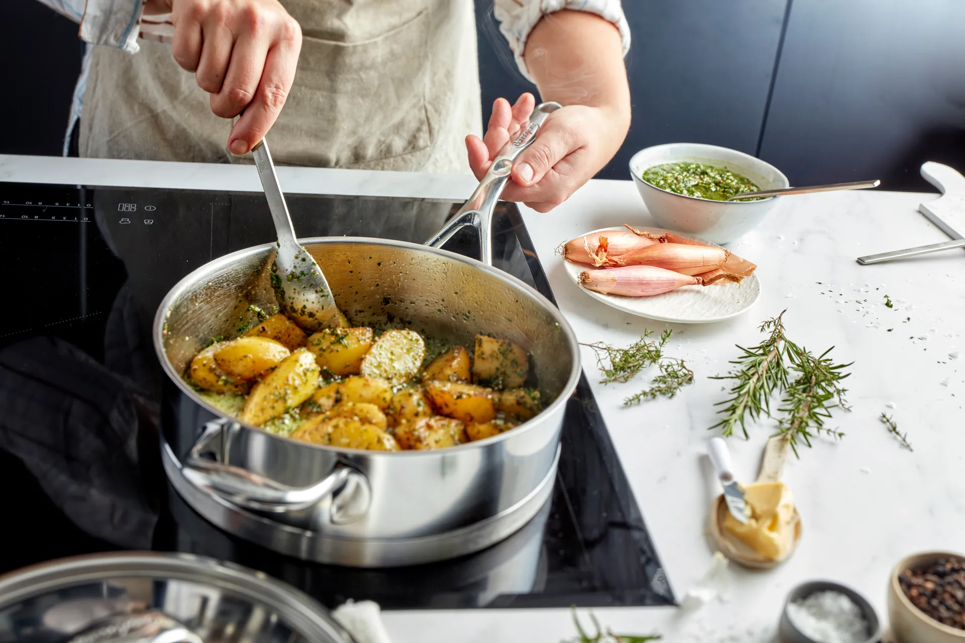 Atlantis 7 sartén con tapa de acero inoxidable, Ø28 cm Demeyere