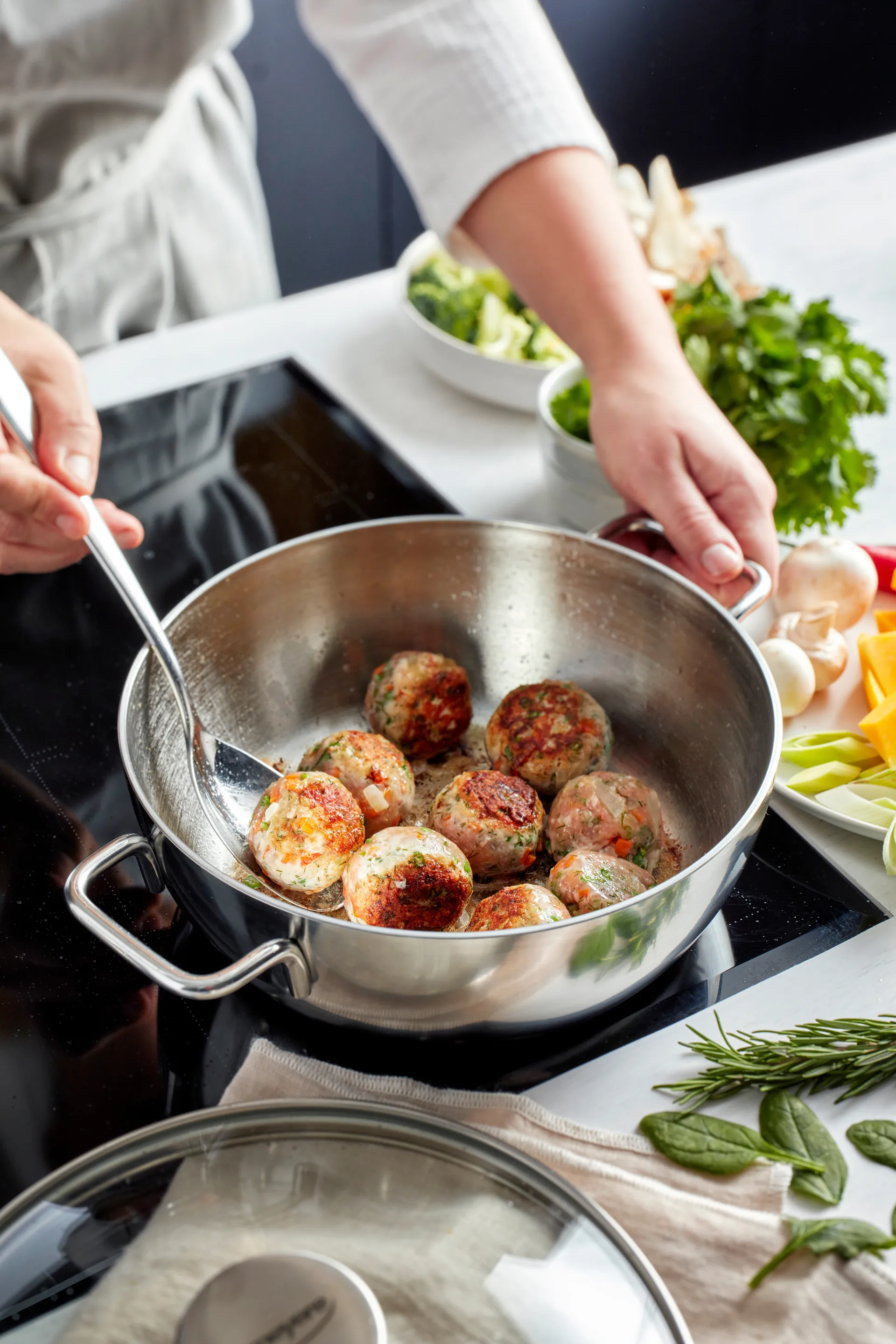 Demeyere Apollo 7 sartén para servir de acero inoxidable, 3,3 L Demeyere