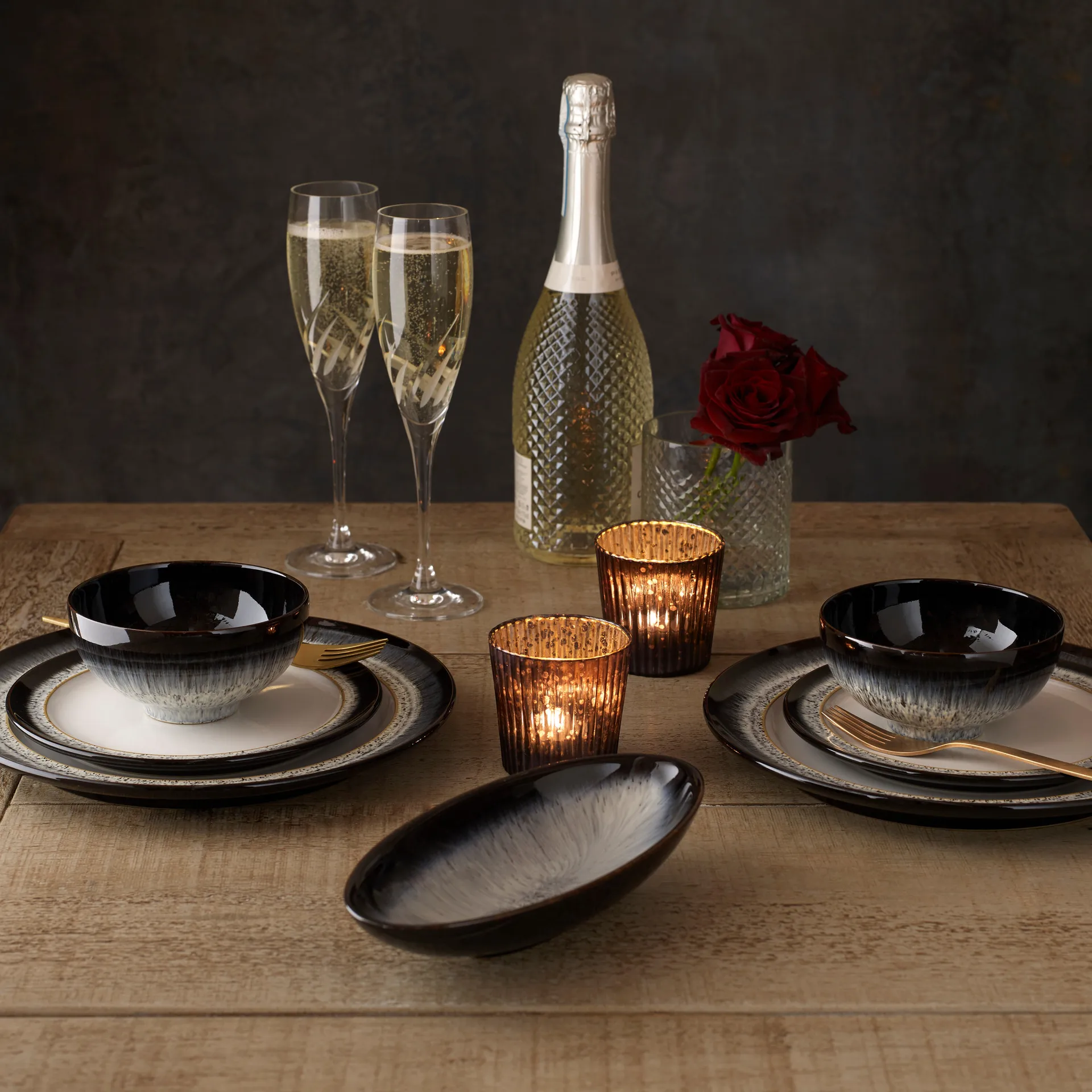 Plato Halo 20,5 cm, azul-gris-negro Denby