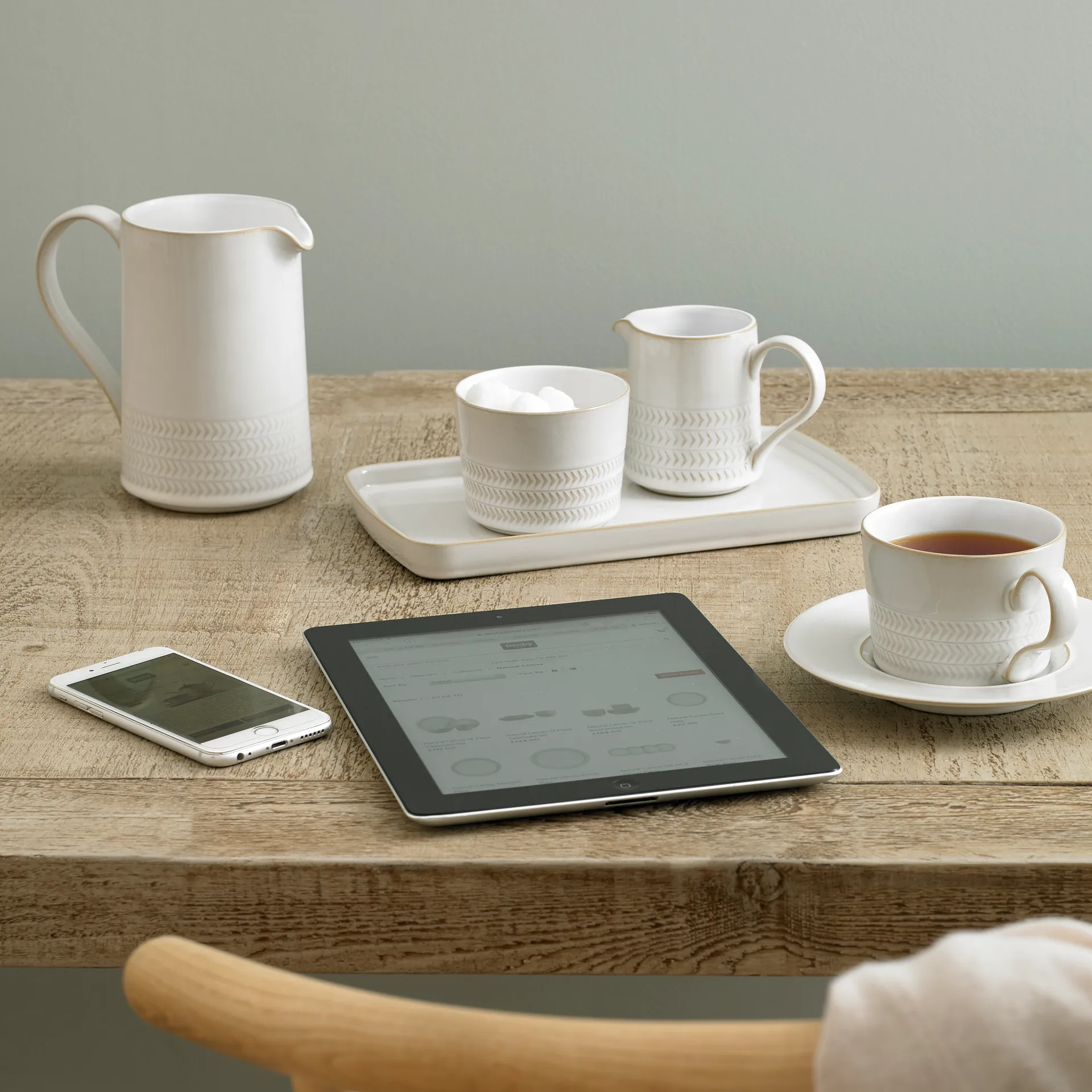 Taza de café y té Natural Canvas 26 cl, Textured Denby