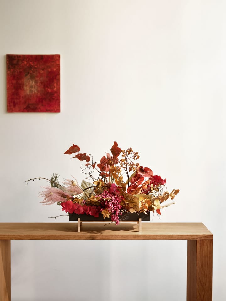 Bandeja para flores Botanic Flower Tray, negro Design House Stockholm