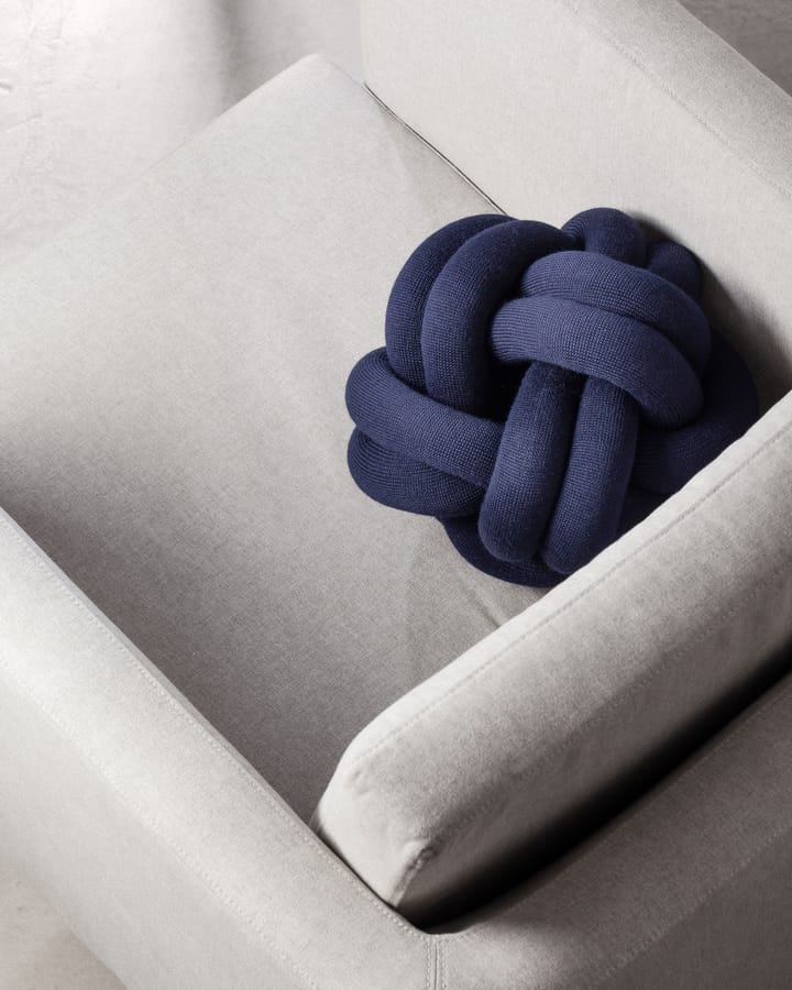 Cojín Knot - azul marino - Design House Stockholm