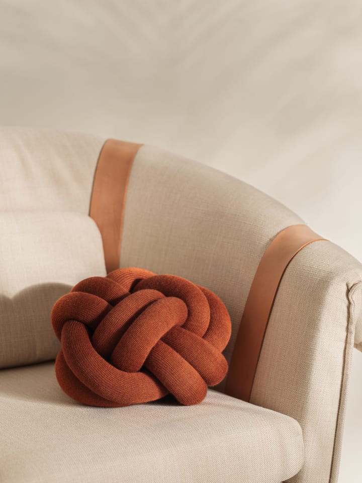 Cojín Knot, Ochre Design House Stockholm