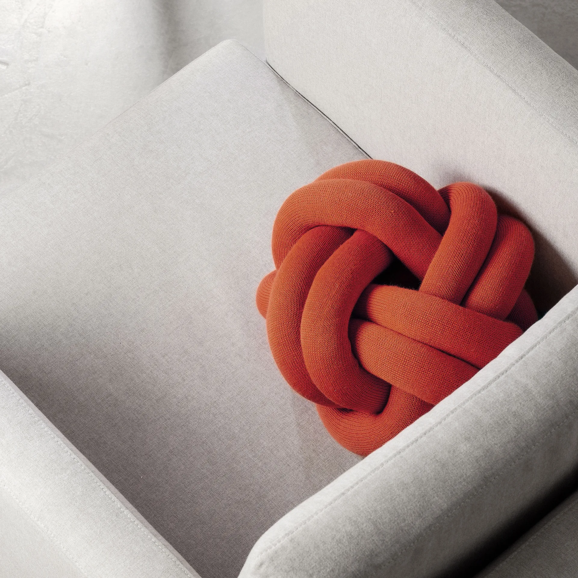 Cojín Knot, Orange red Design House Stockholm