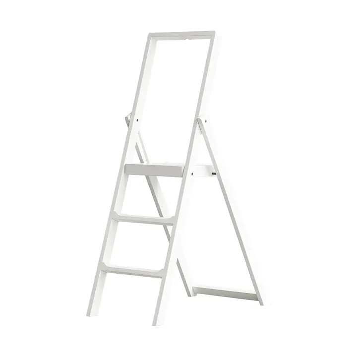 Escalera Step - Teñido de blanco - Design House Stockholm