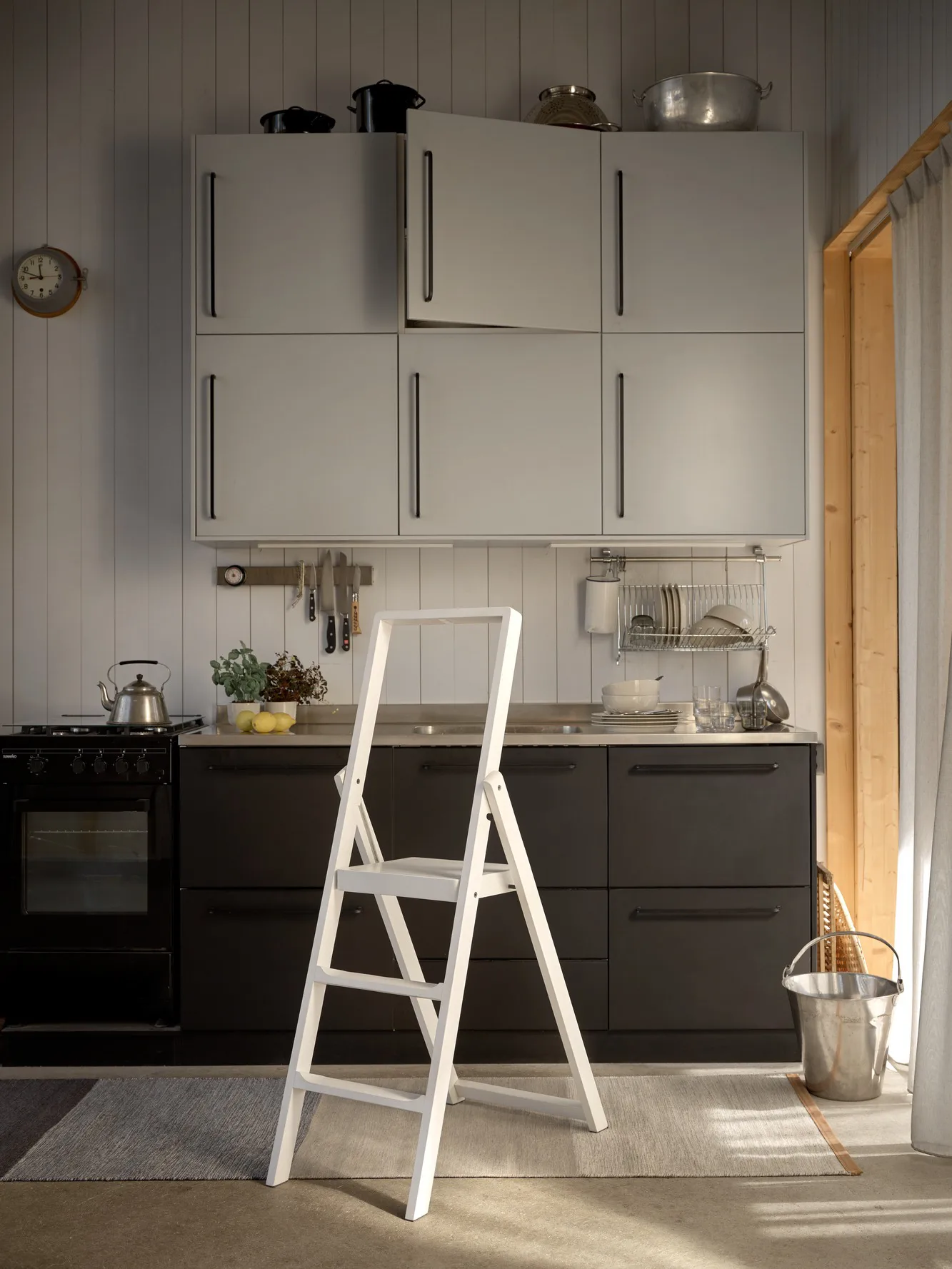 Escalera Step, Teñido de blanco Design House Stockholm