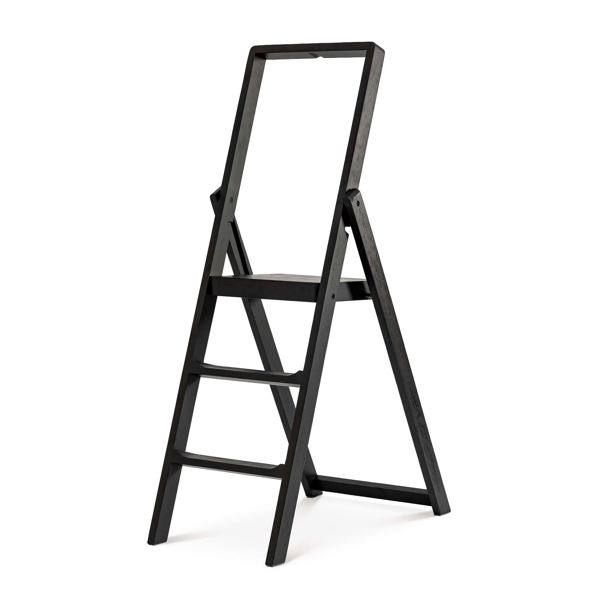 Escalera Step, Teñido de negro Design House Stockholm