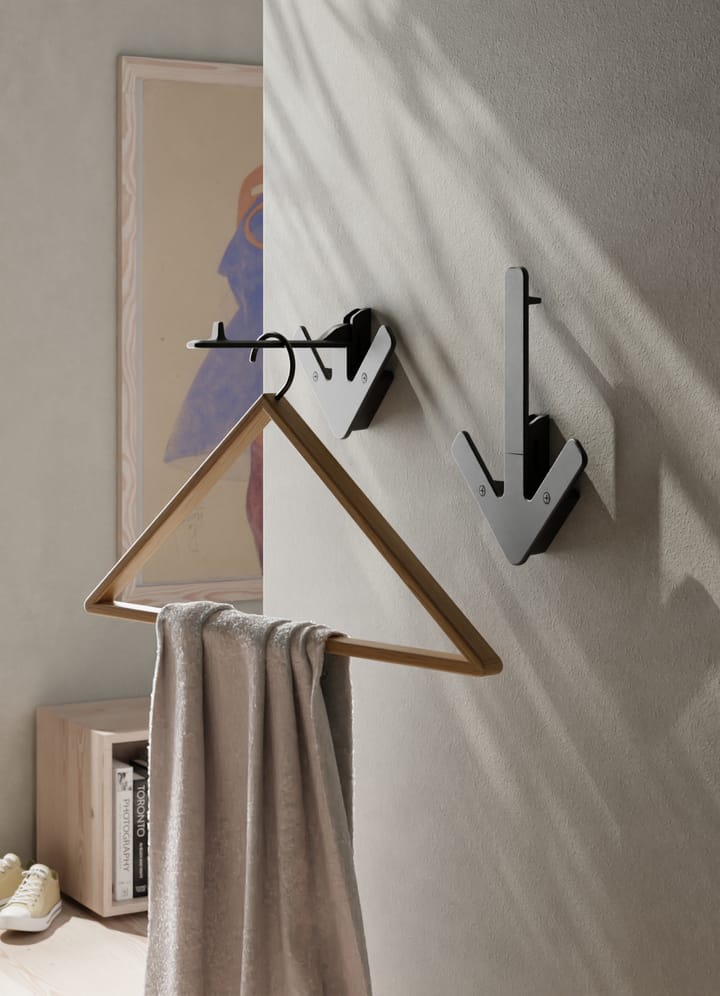 Gancho Arrow, negro Design House Stockholm