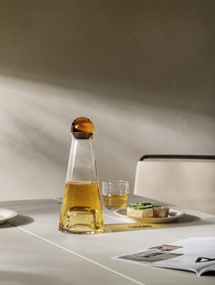 Jarra Fia, ámbar Design House Stockholm