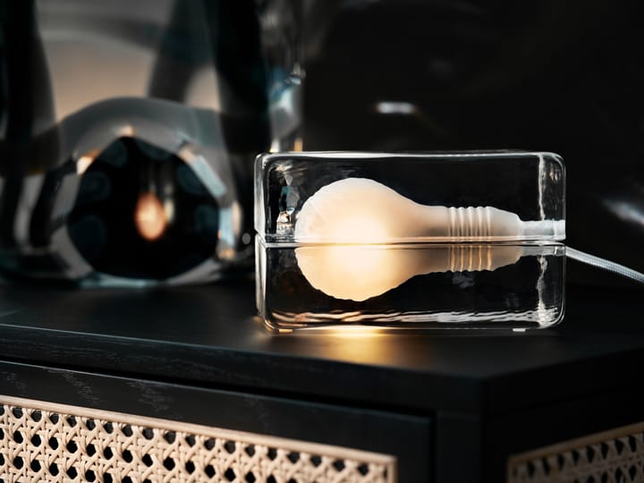 Lámpara de mesa Block Lamp, cable blanco Design House Stockholm