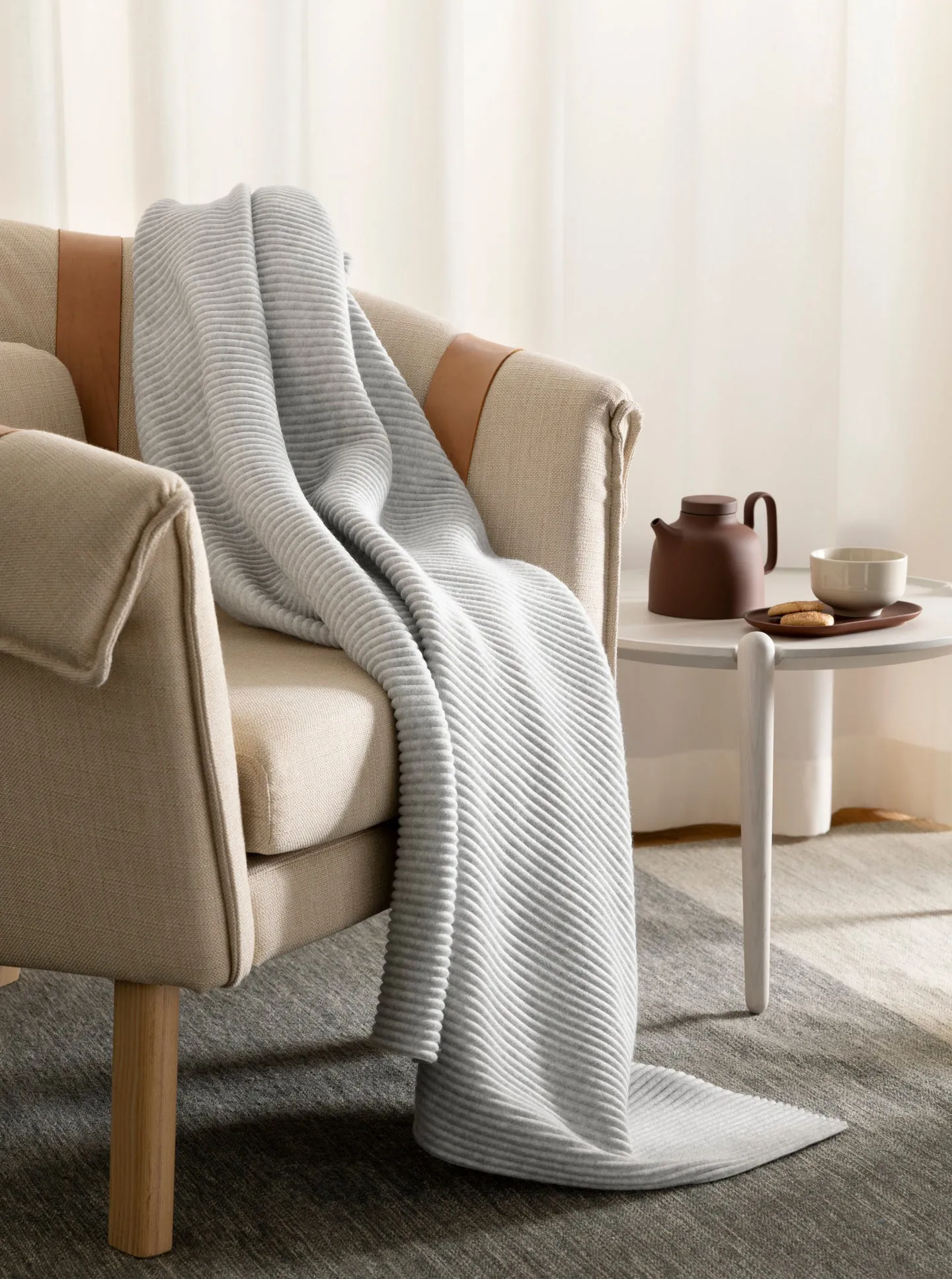 Manta Pleece 140x160 cm, Gris claro Design House Stockholm