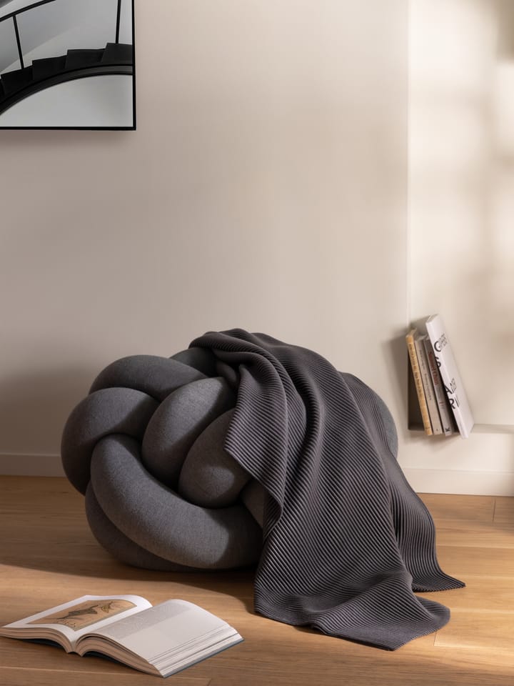 Manta Pleece 140x170 cm, Gris oscuro Design House Stockholm