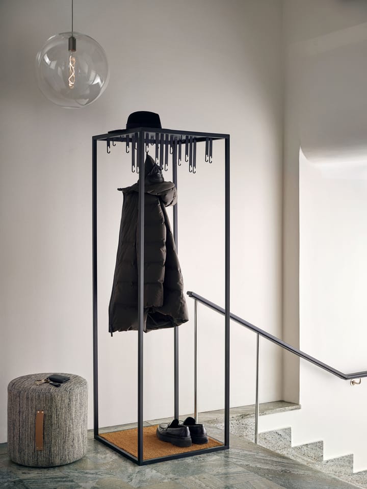 Perechero Atelje , Negro Design House Stockholm