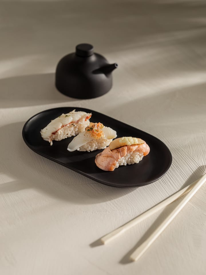 Plato ovalado Sand 12,5x20 cm, Black clay Design House Stockholm