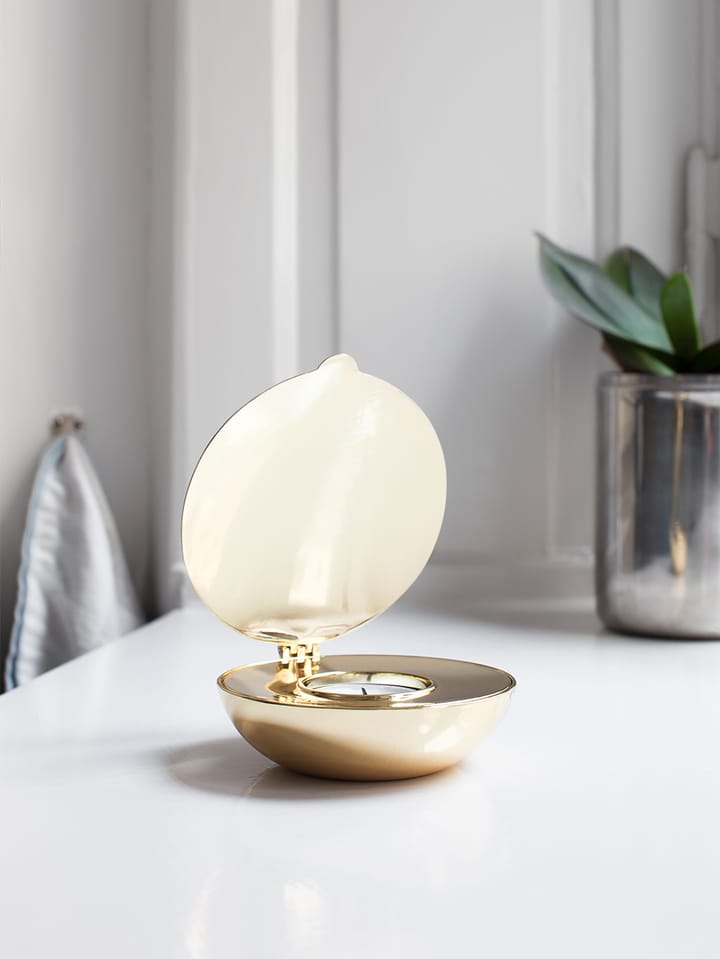 Portavelas Shell, latón Design House Stockholm