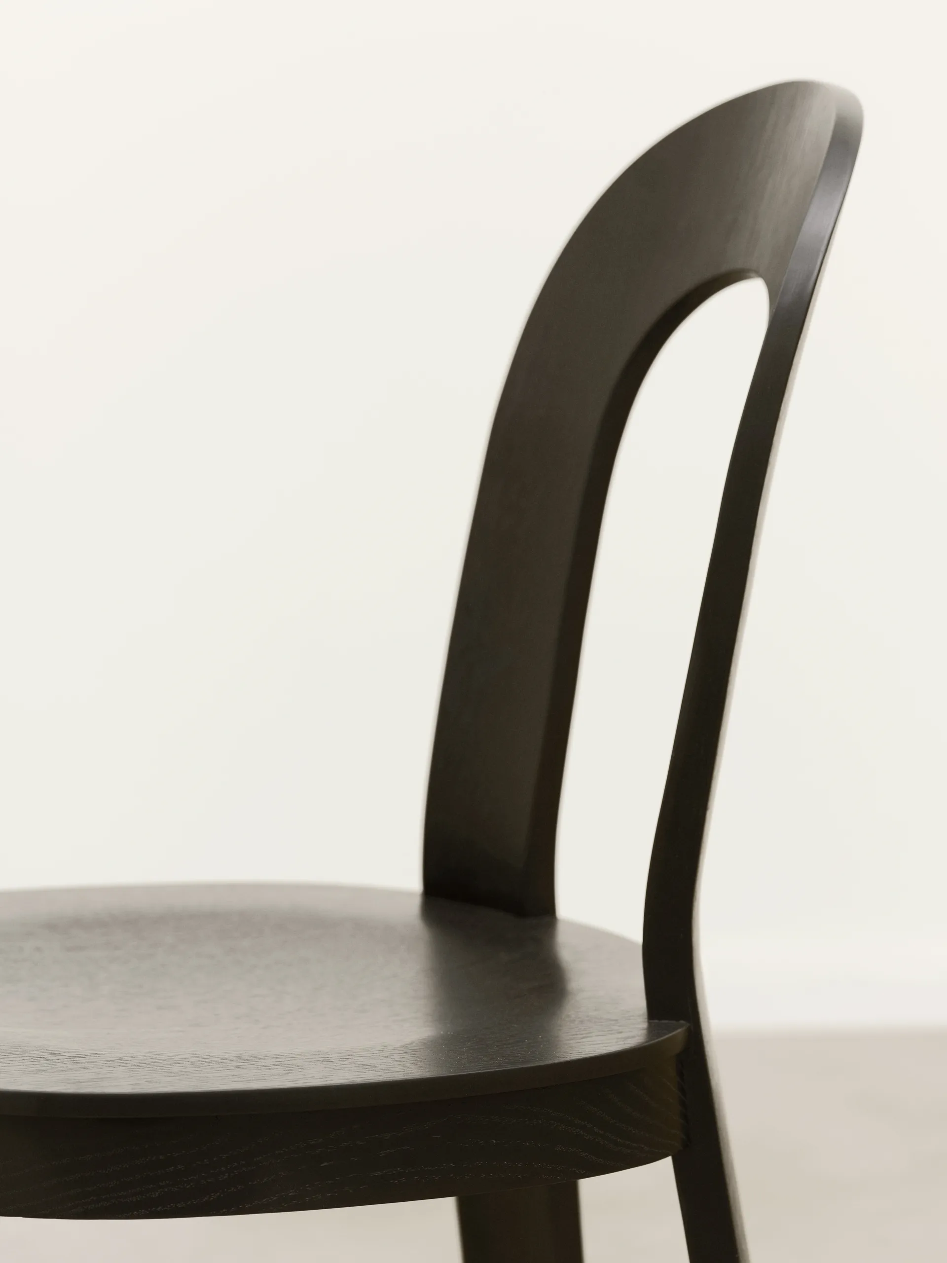 Silla Olivia, Black Design House Stockholm