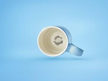 Taza Astrid Lindgren förgrömmade Unge! - texto en sueco - Design House Stockholm
