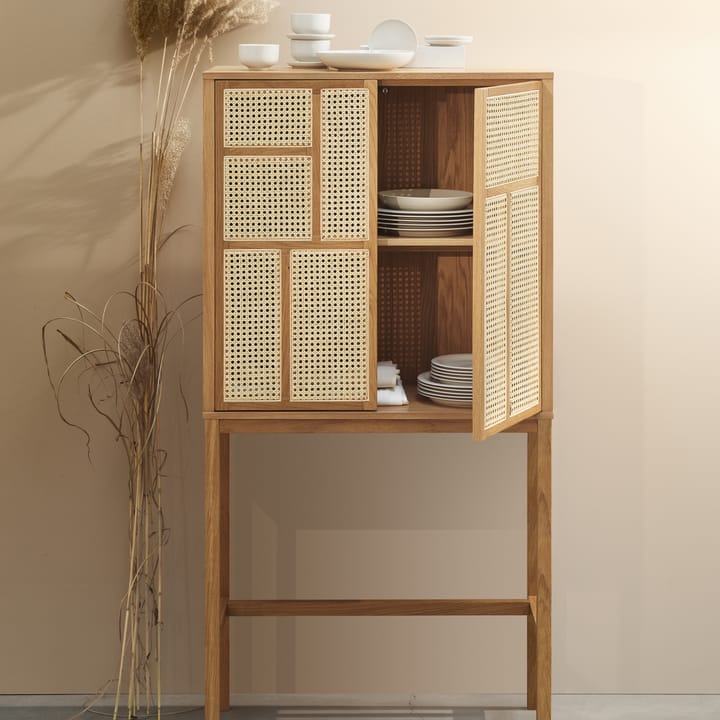 Vitrina Air, Roble, ratán Design House Stockholm