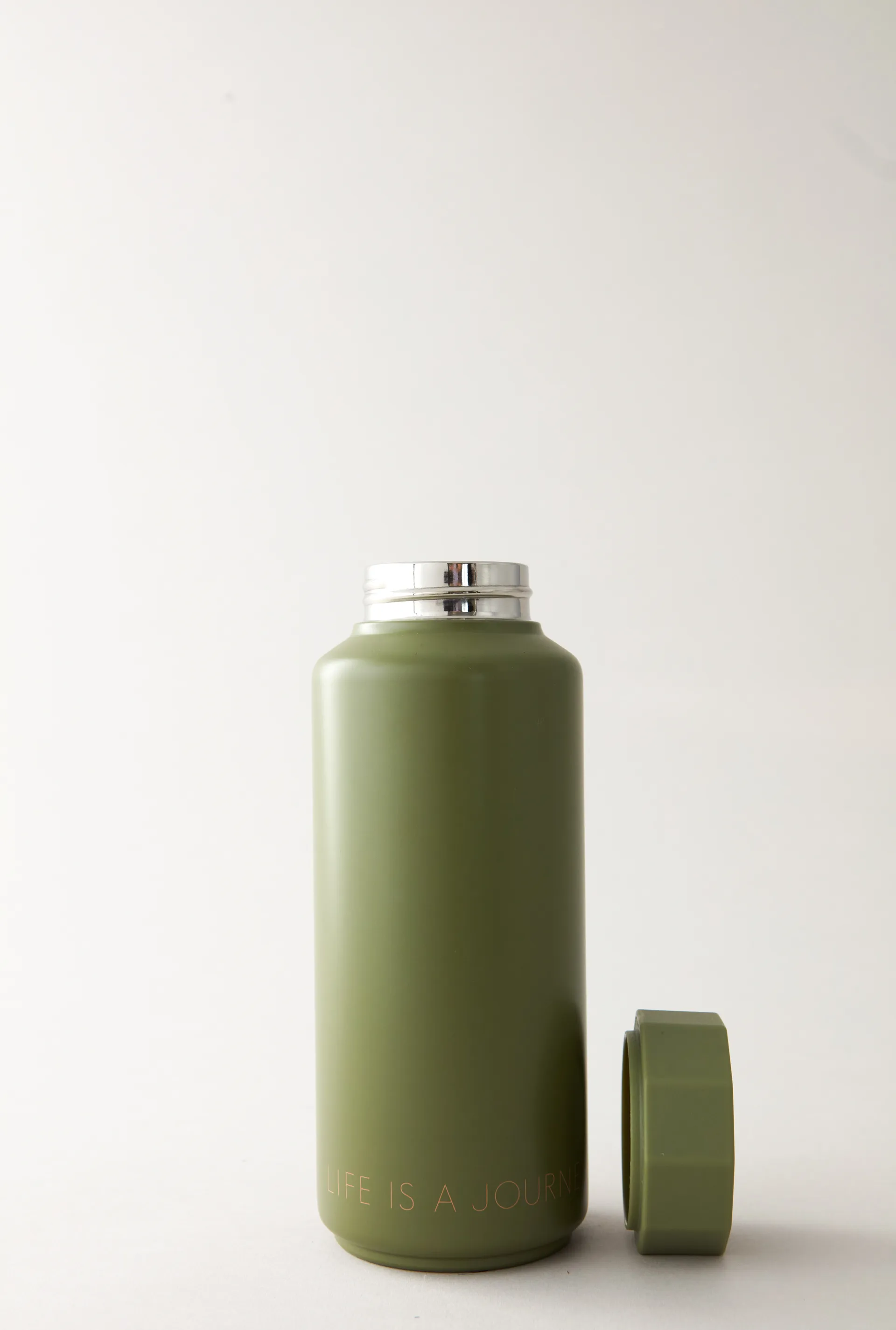 Botella termo Design Letters edición especial, Forest green Design Letters