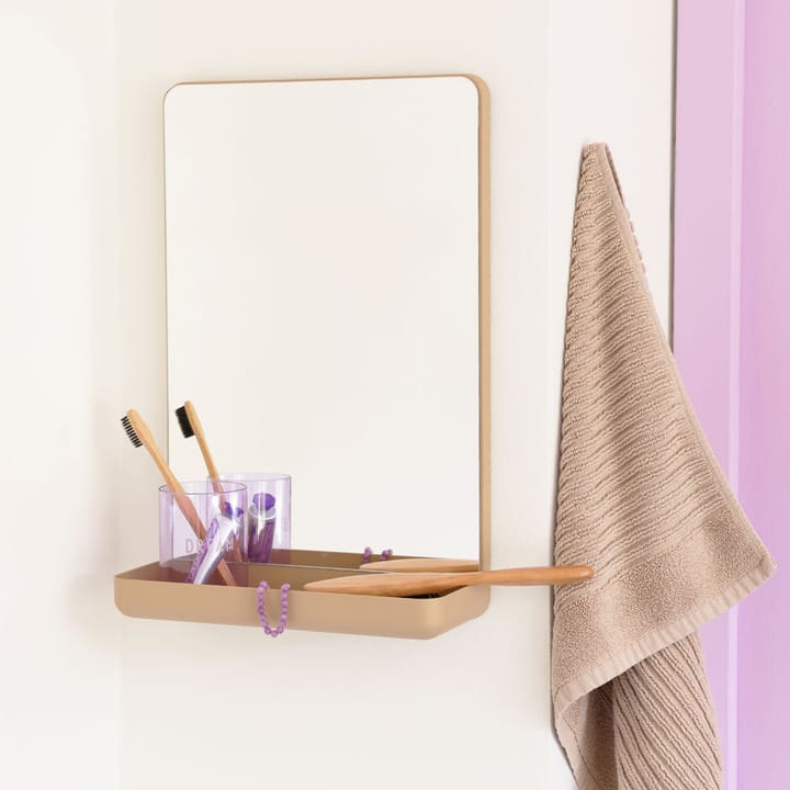 Espejo de pared con estante Design Letters, Beige Design Letters