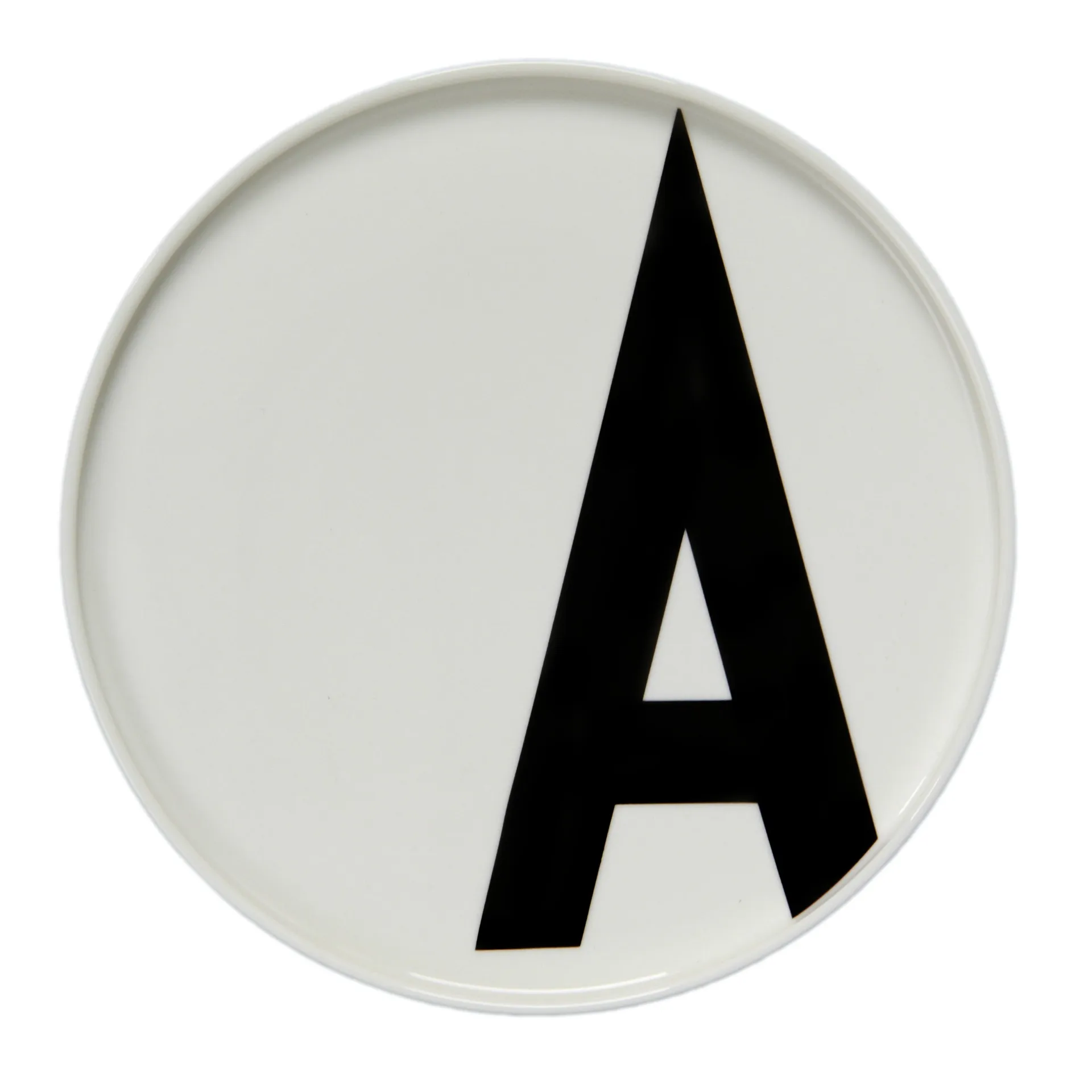 Plato con letra Design Letters, A Design Letters