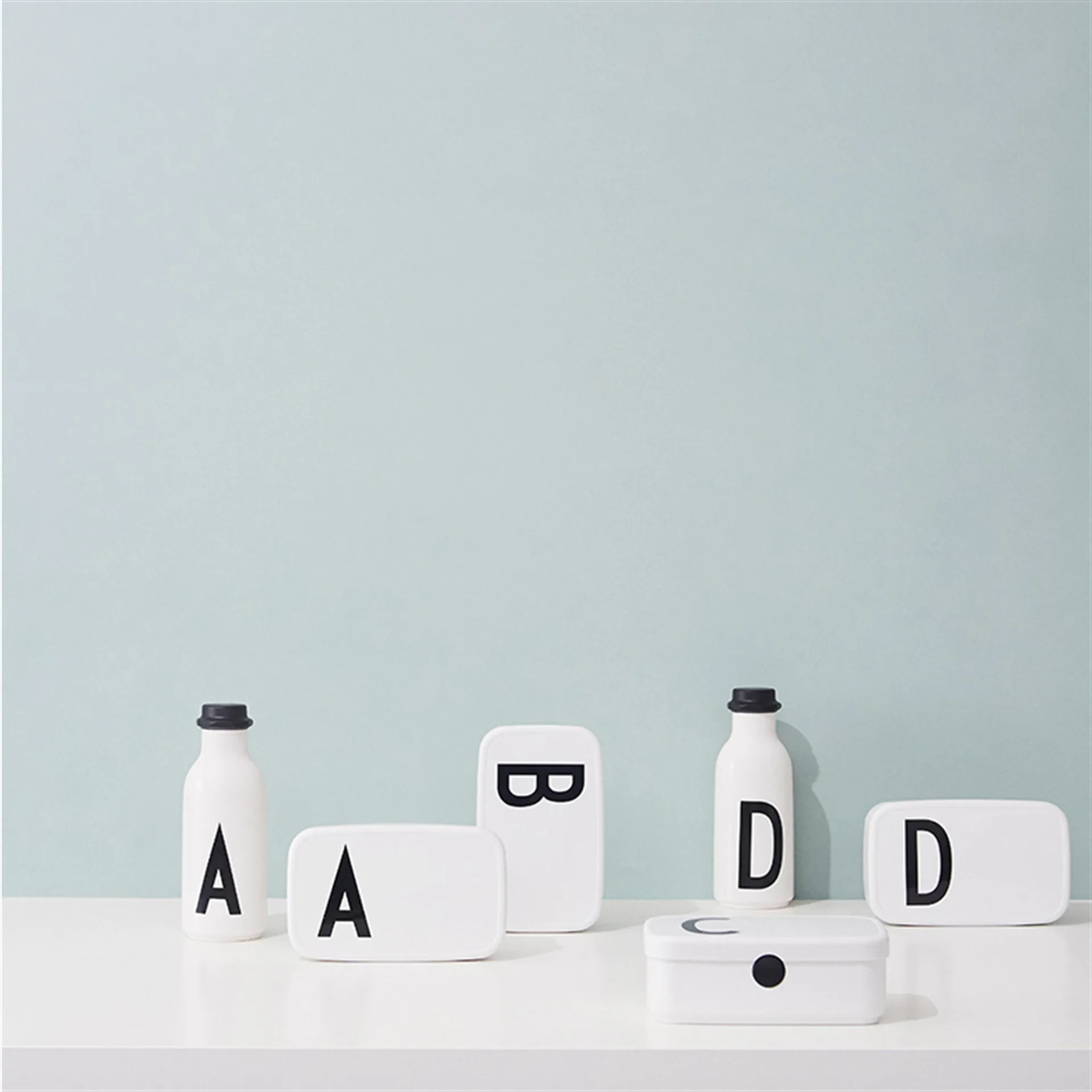 Táper Design Letters, D Design Letters