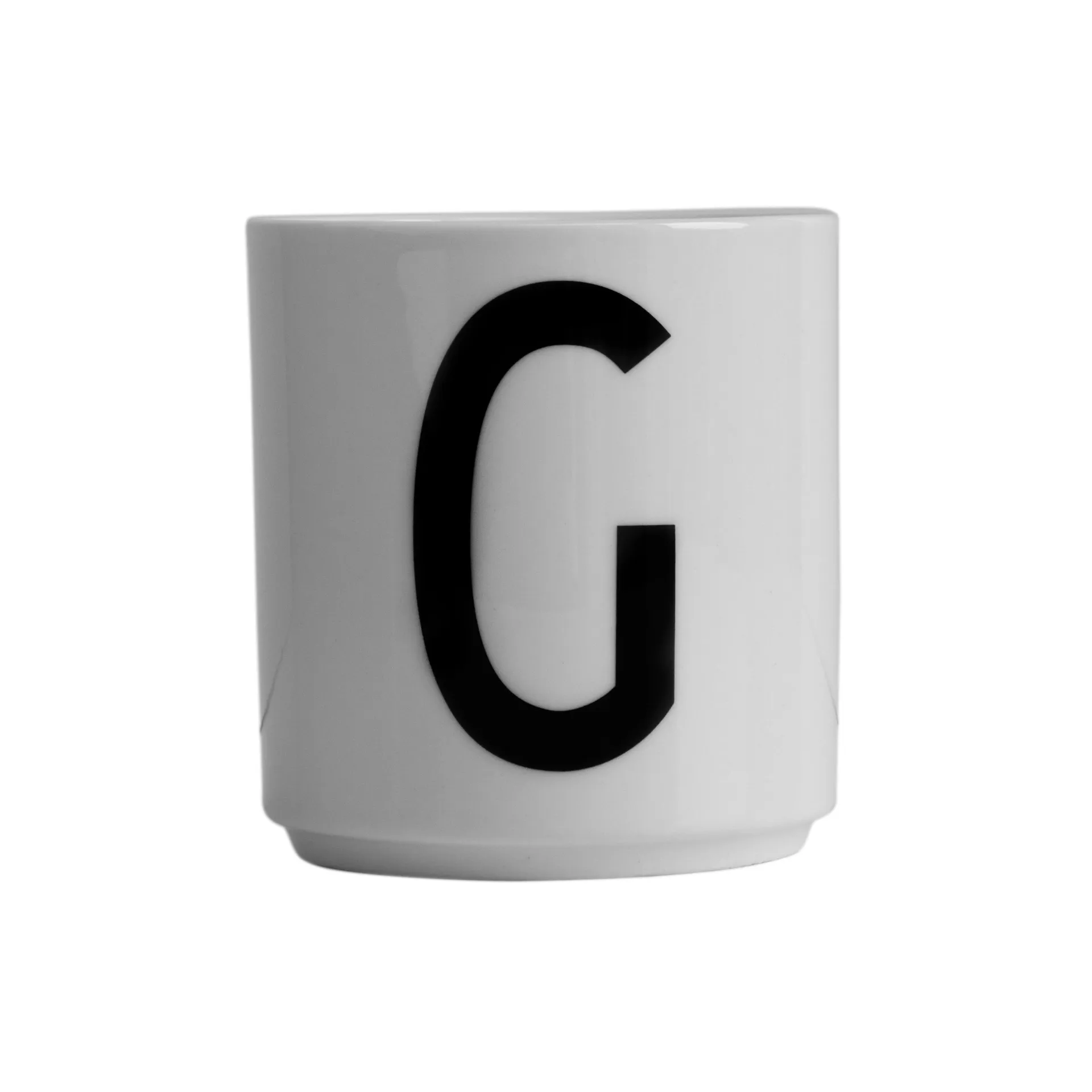 Taza con letra Design Letters, G Design Letters