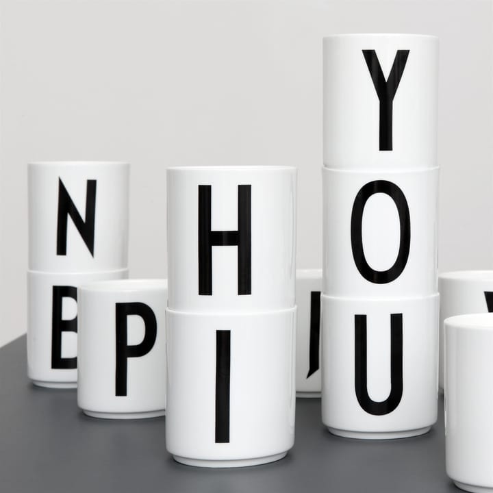 Taza con letra Design Letters, H Design Letters