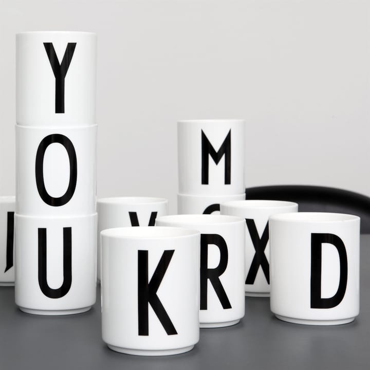Taza con letra Design Letters - K - Design Letters