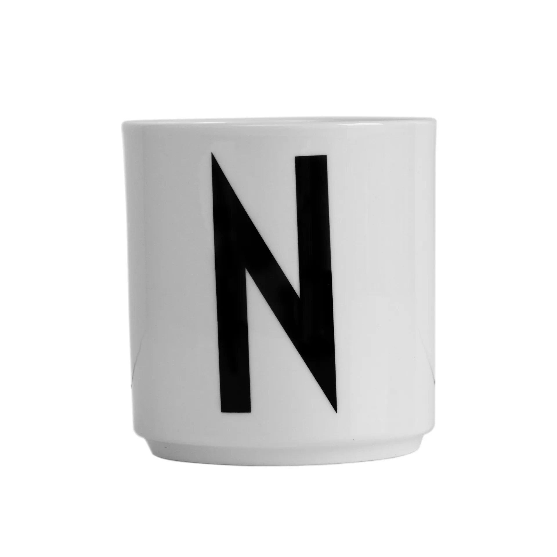 Taza con letra Design Letters, N Design Letters