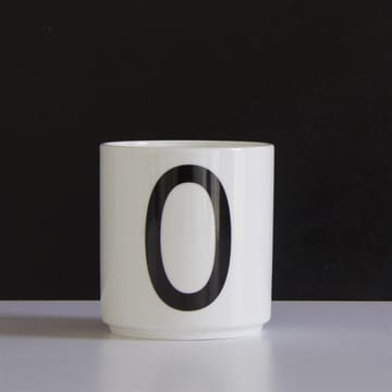 Taza con letra Design Letters - O - Design Letters