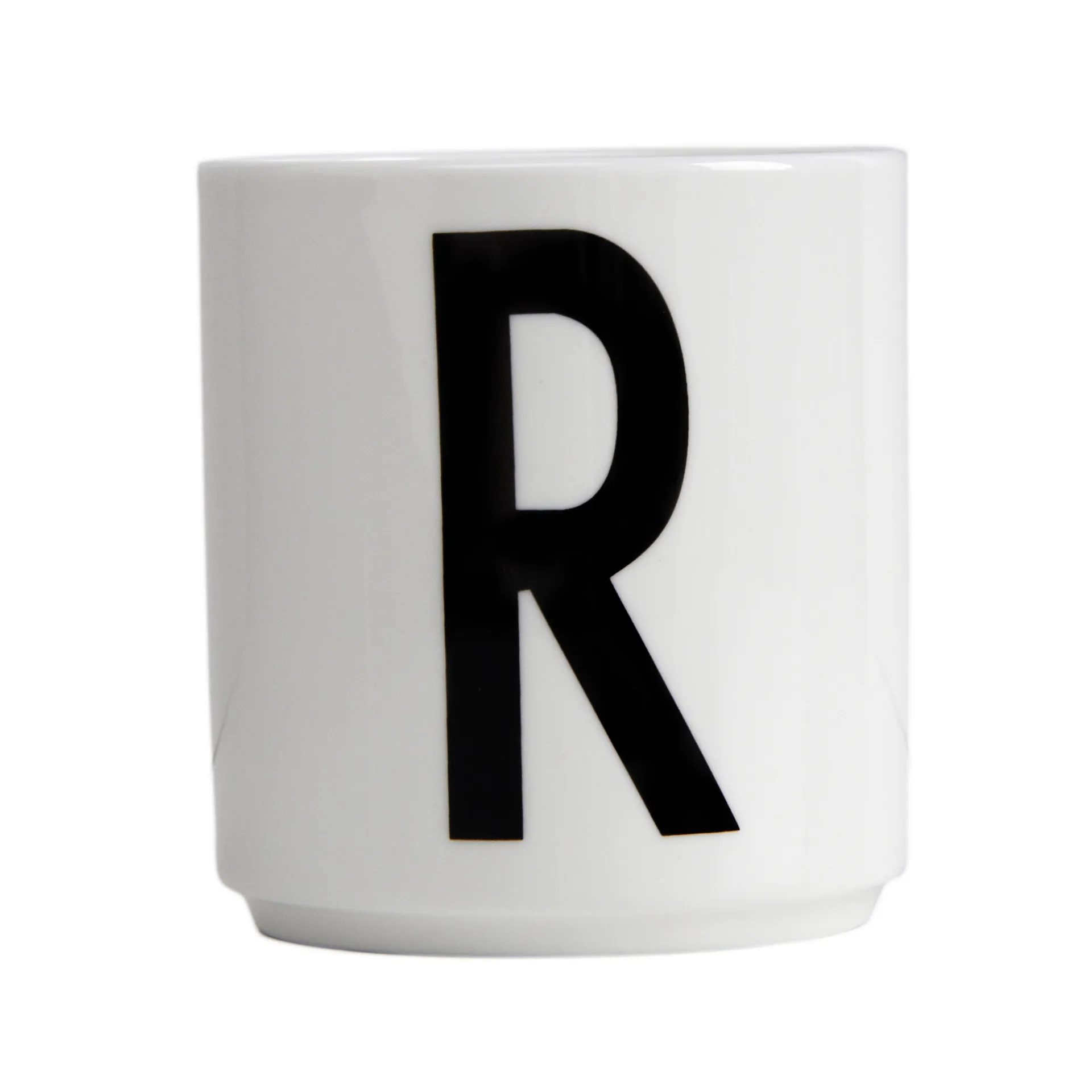 Taza con letra Design Letters, R Design Letters