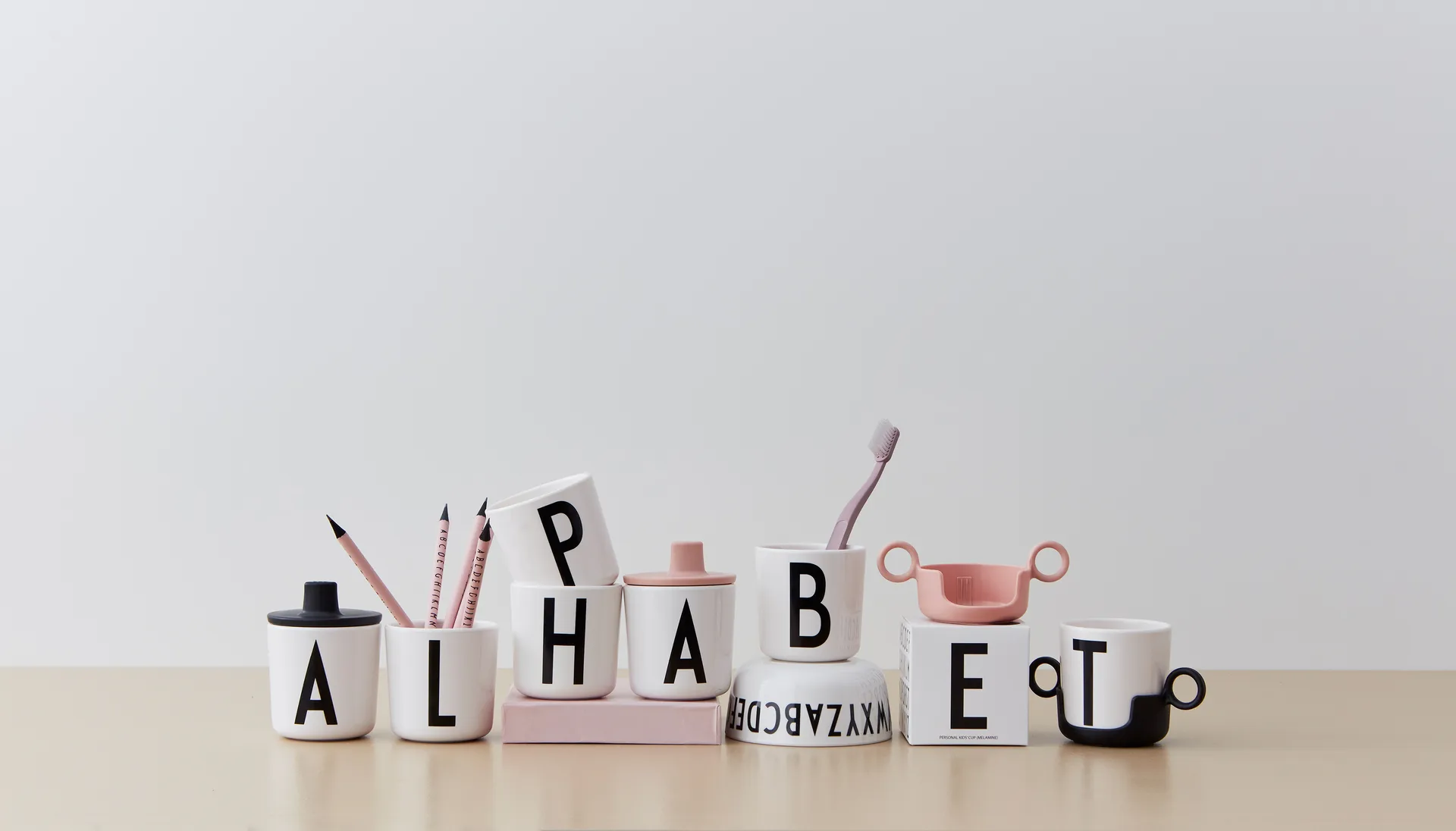 Taza Design Letters personal eco, M Design Letters