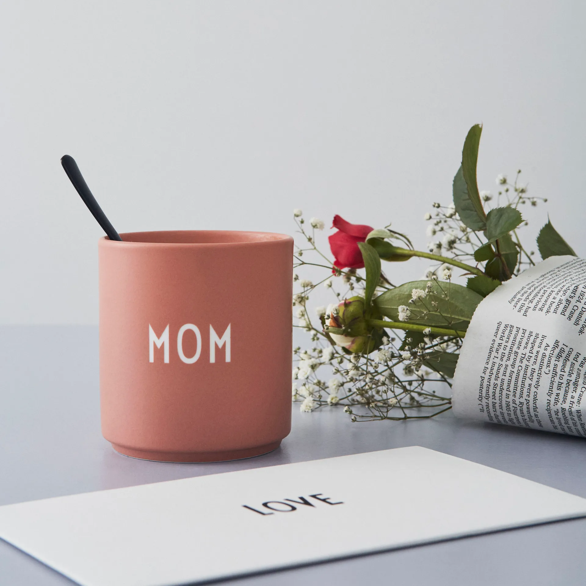 Taza favorita Design Letters 25 cl, Mom/Love-nude Design Letters