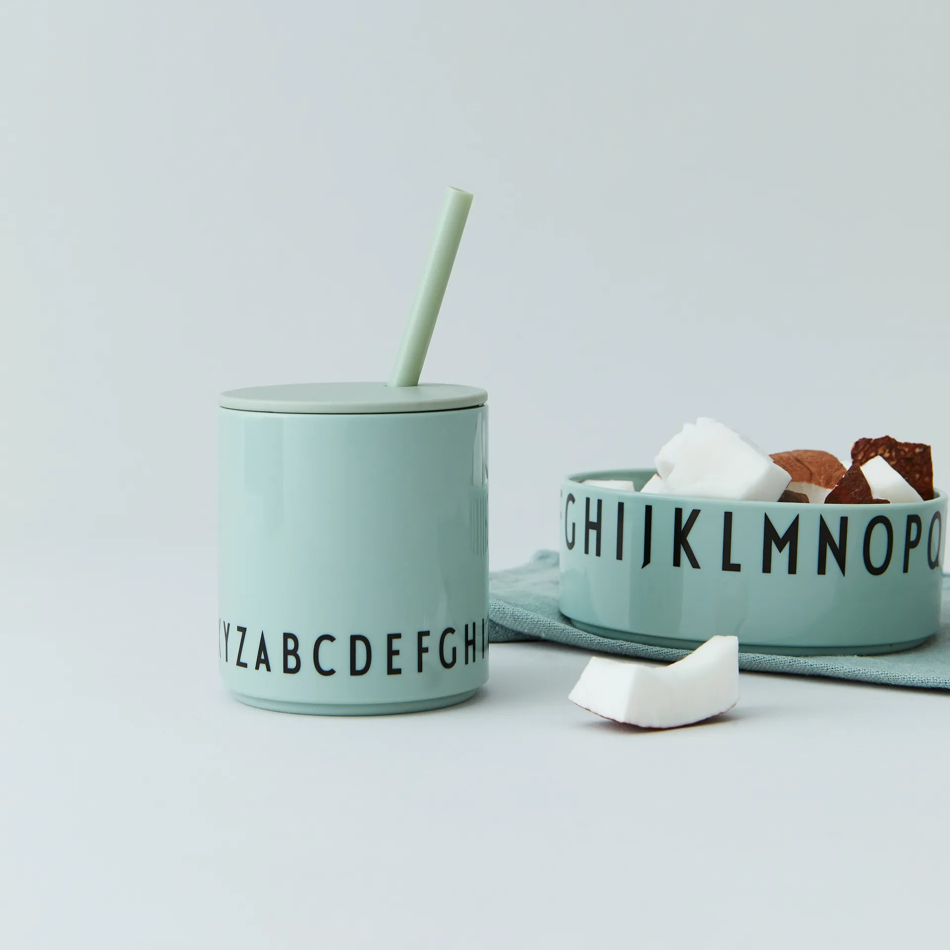 Taza infantil Eat & Learn, verde Design Letters