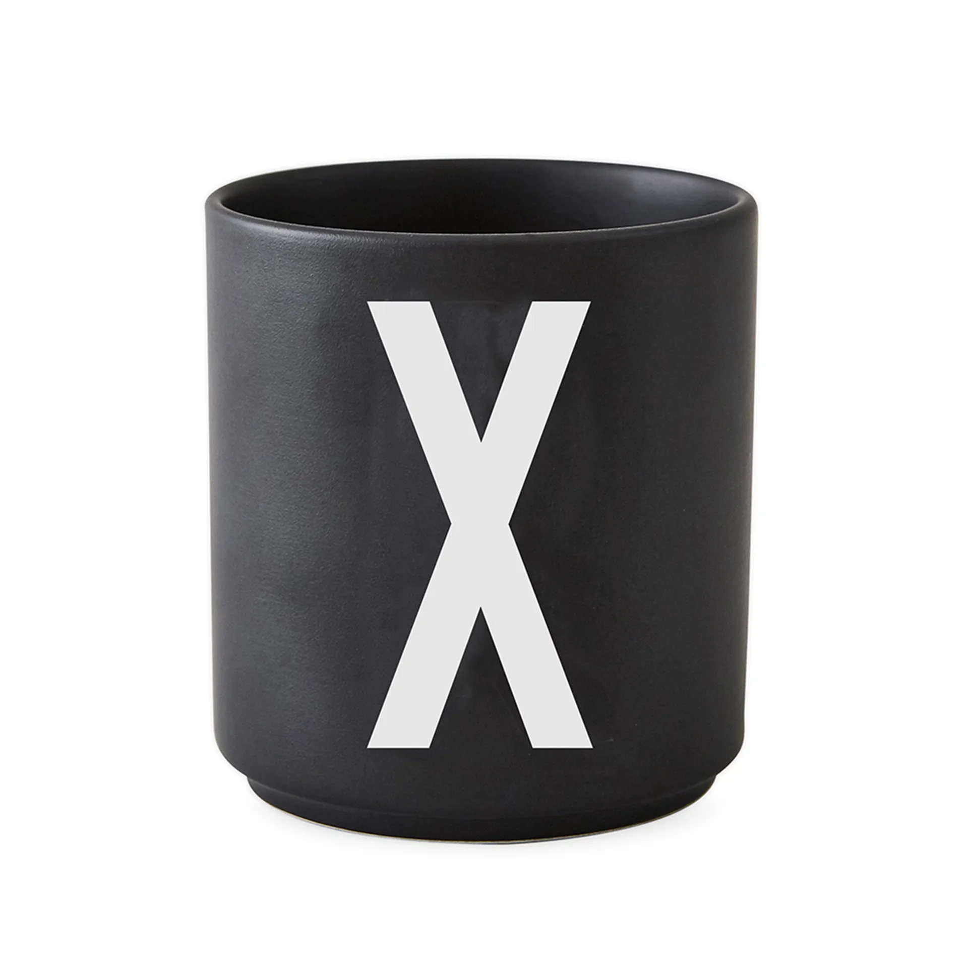 Taza negra Design Letters, X Design Letters