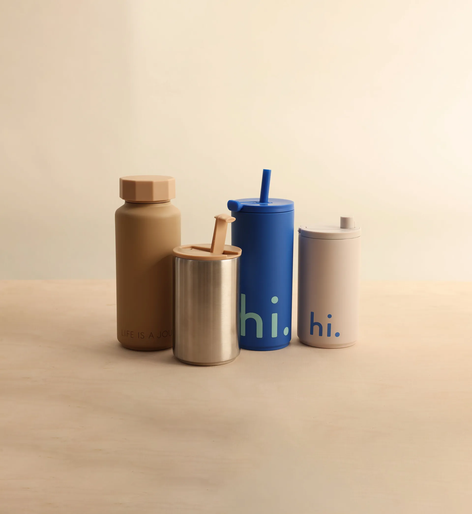 Taza portátil Design Letters 35 cl, Hi-pastel beige Design Letters