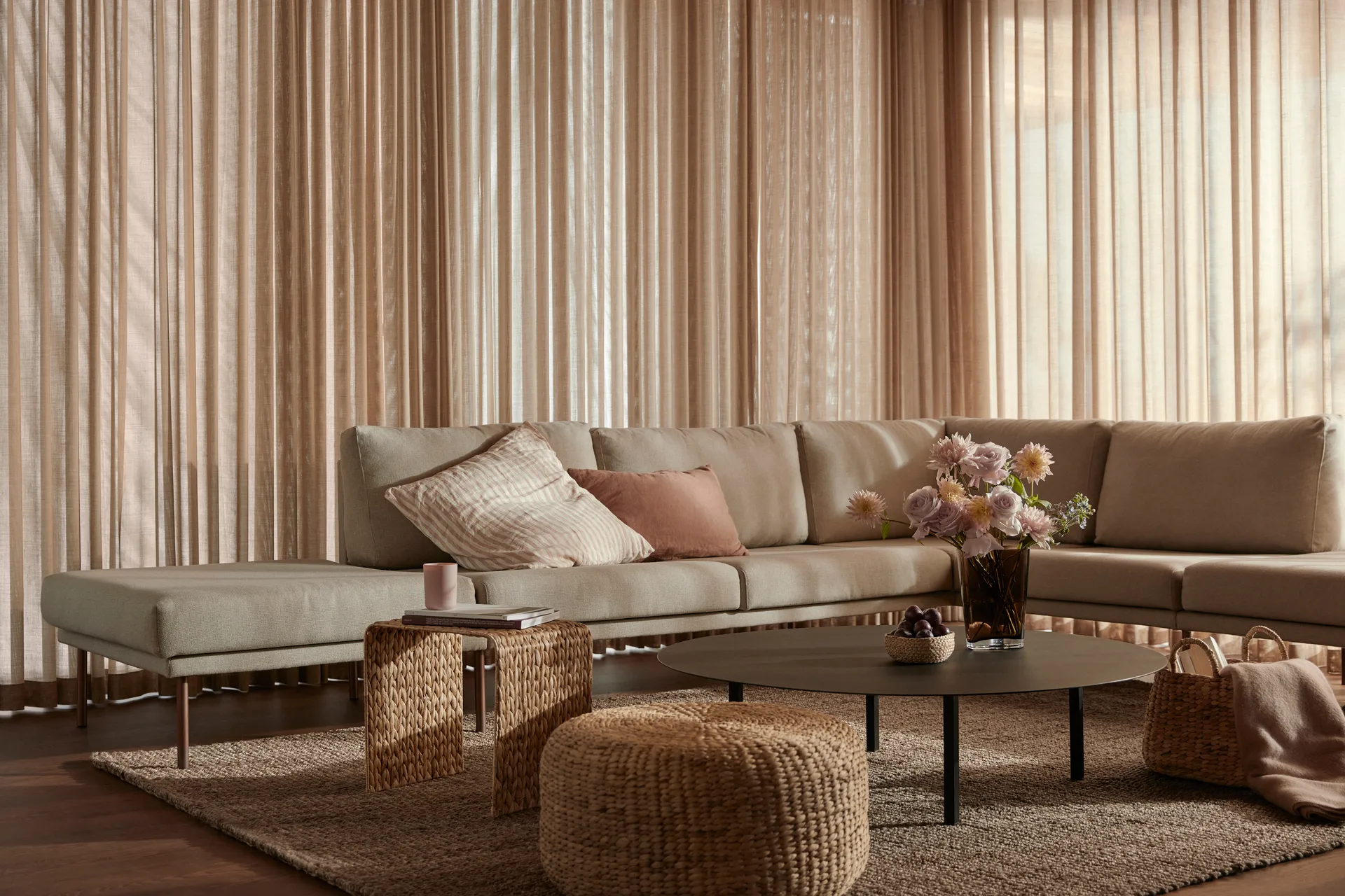 Asiento puf Lily Ø59 cm, Natural, jacinto de agua, redondo Dixie